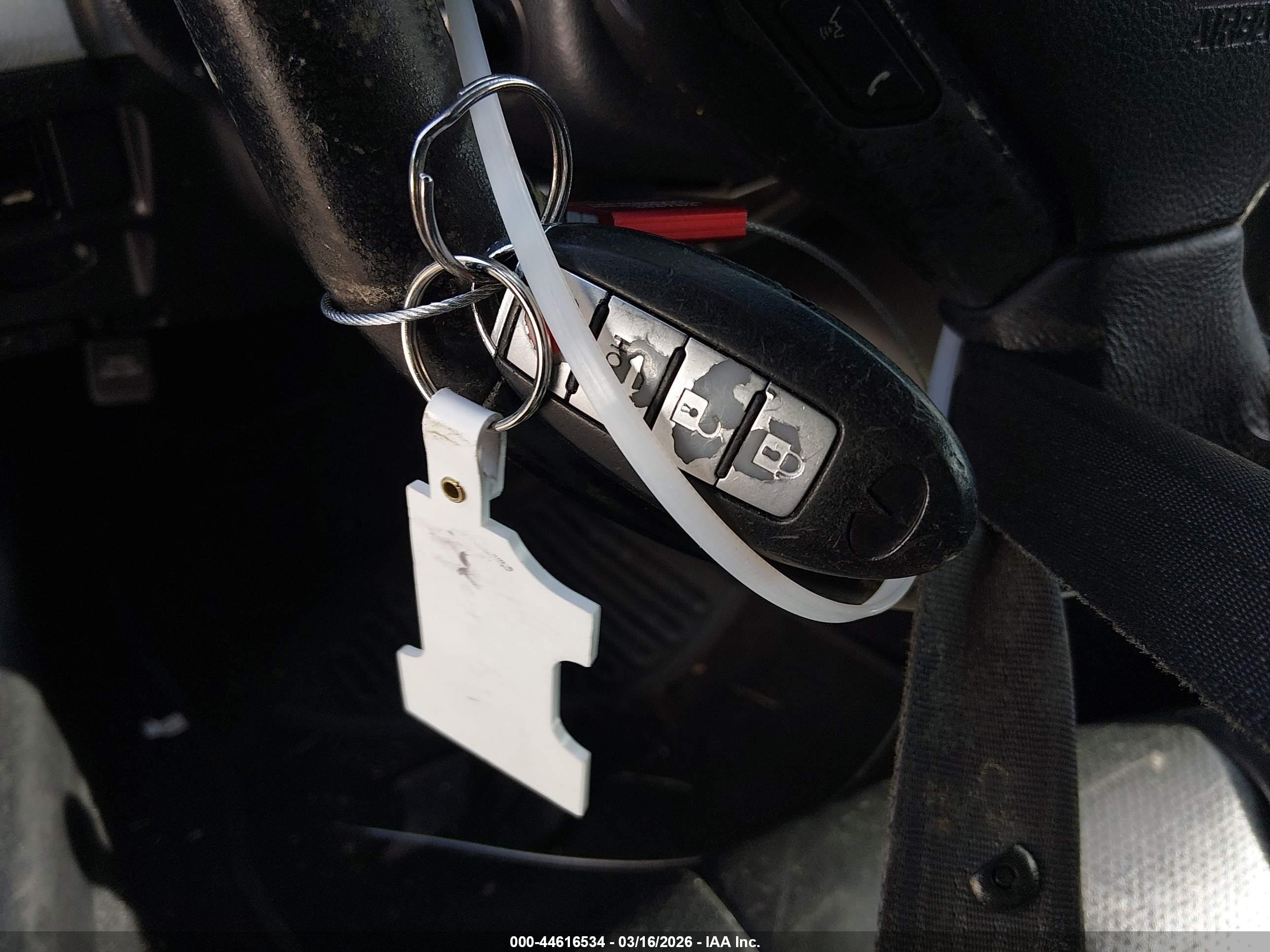 INFINITI G37 image 11