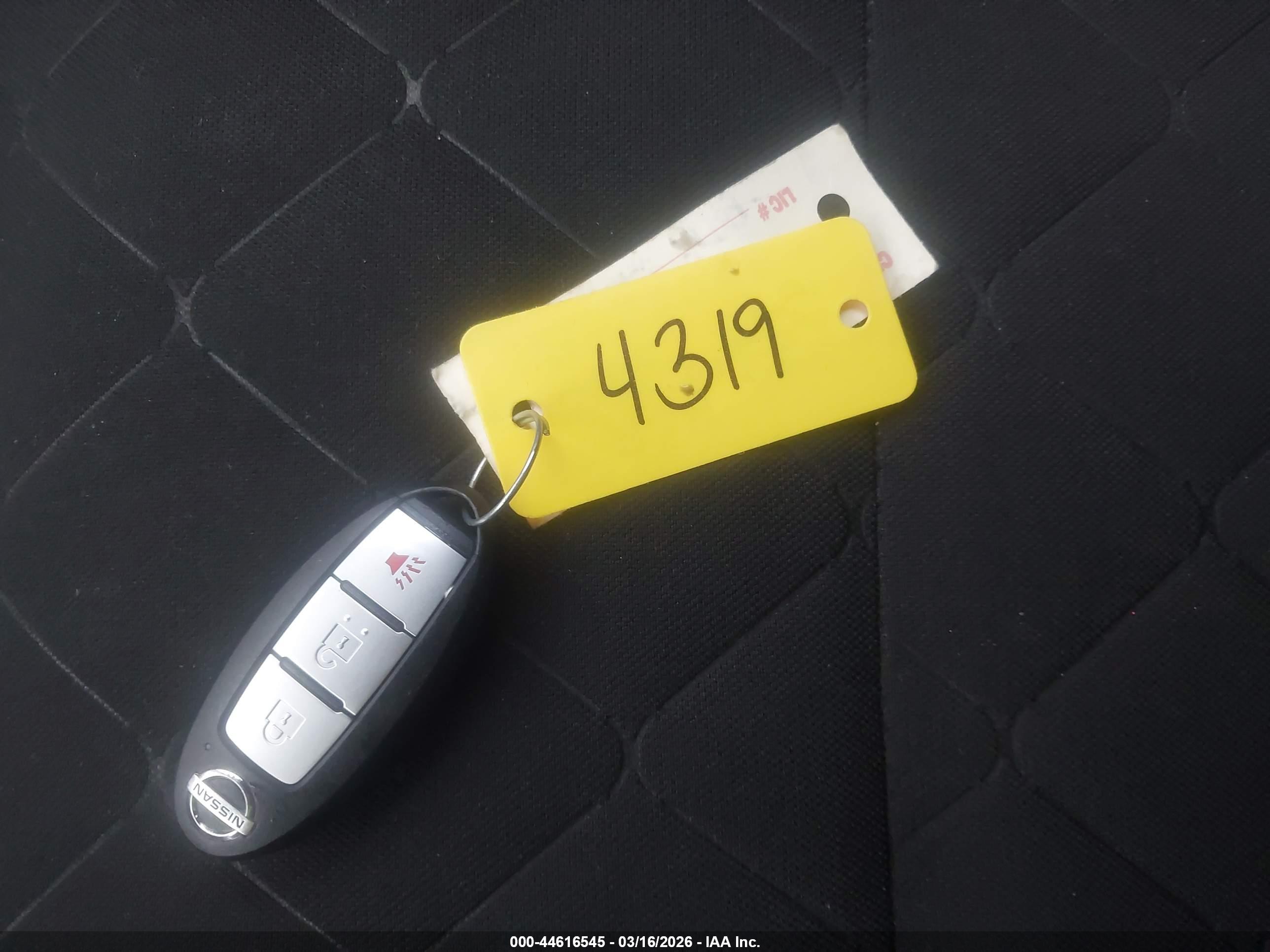NISSAN KICKS image 11