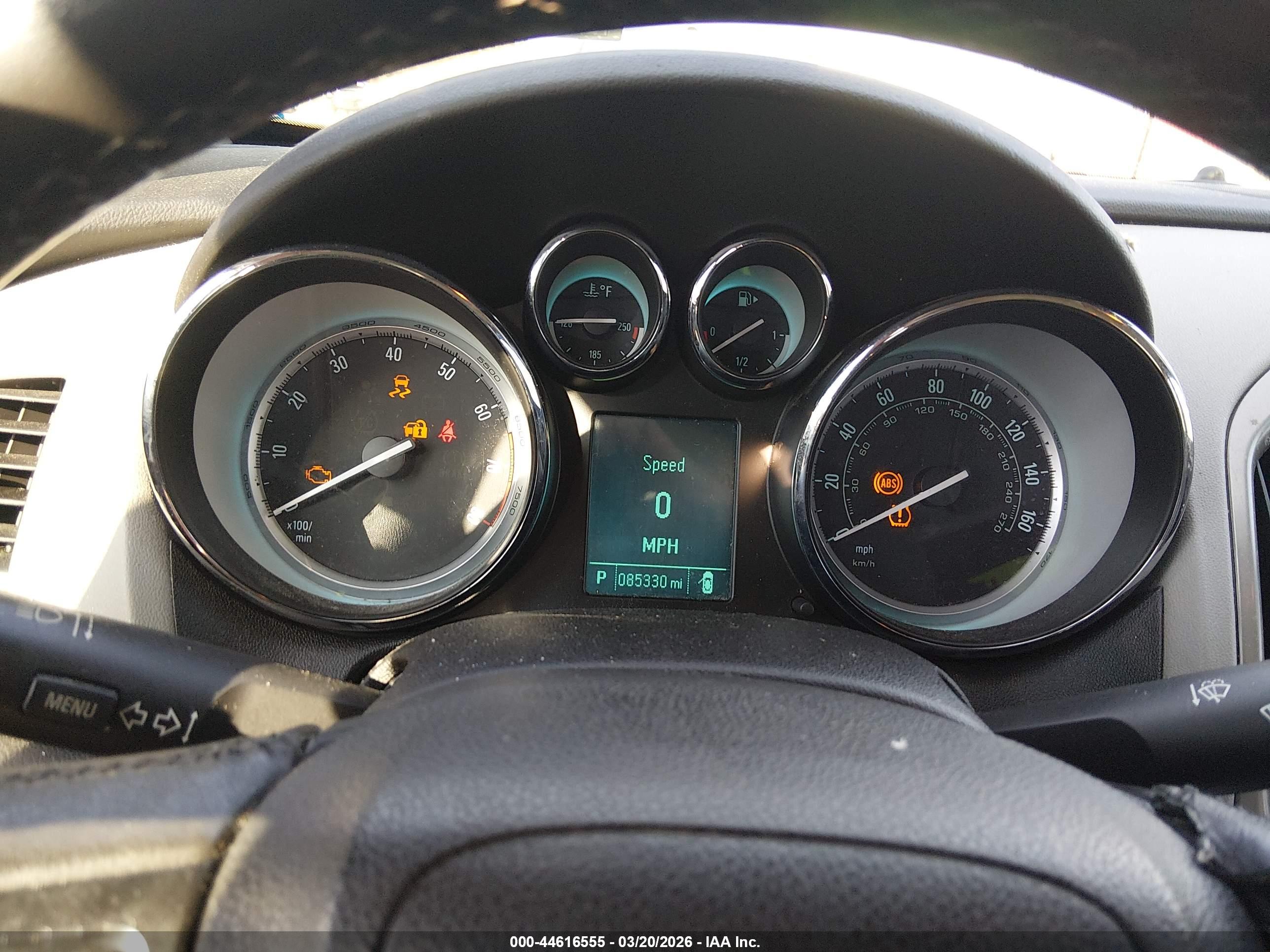 BUICK VERANO image 7