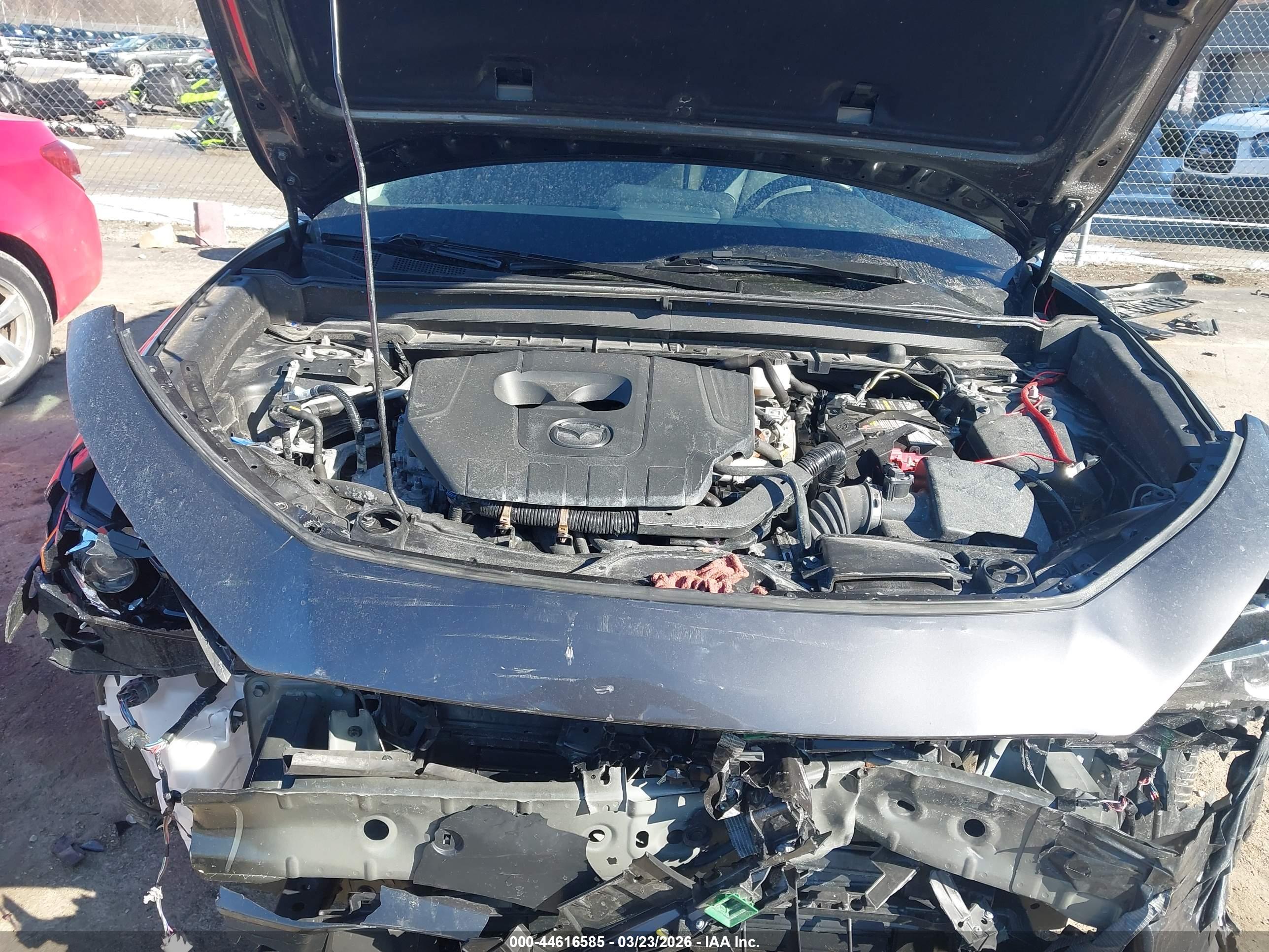 MAZDA CX-30 image 10