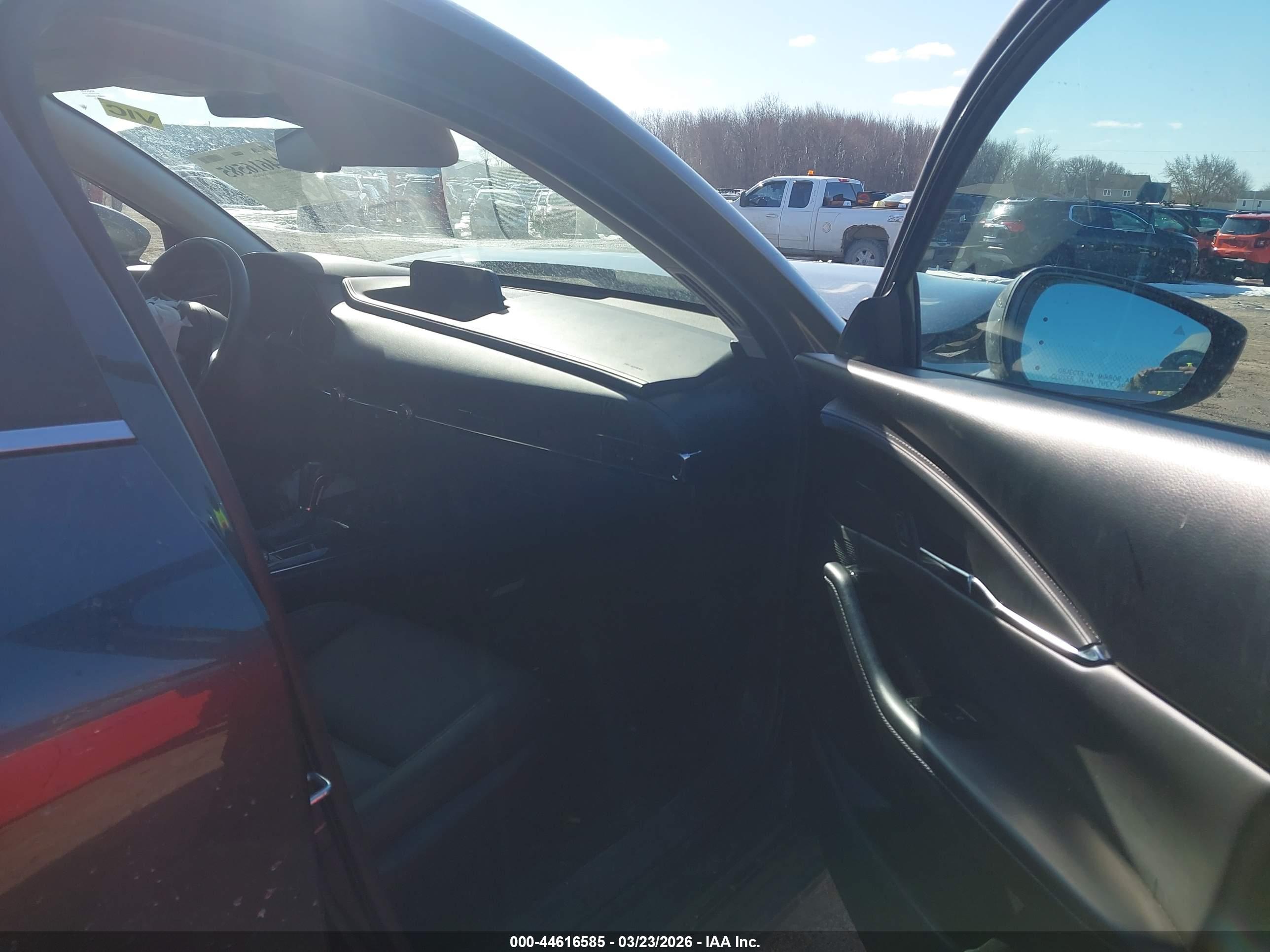 MAZDA CX-30 image 5
