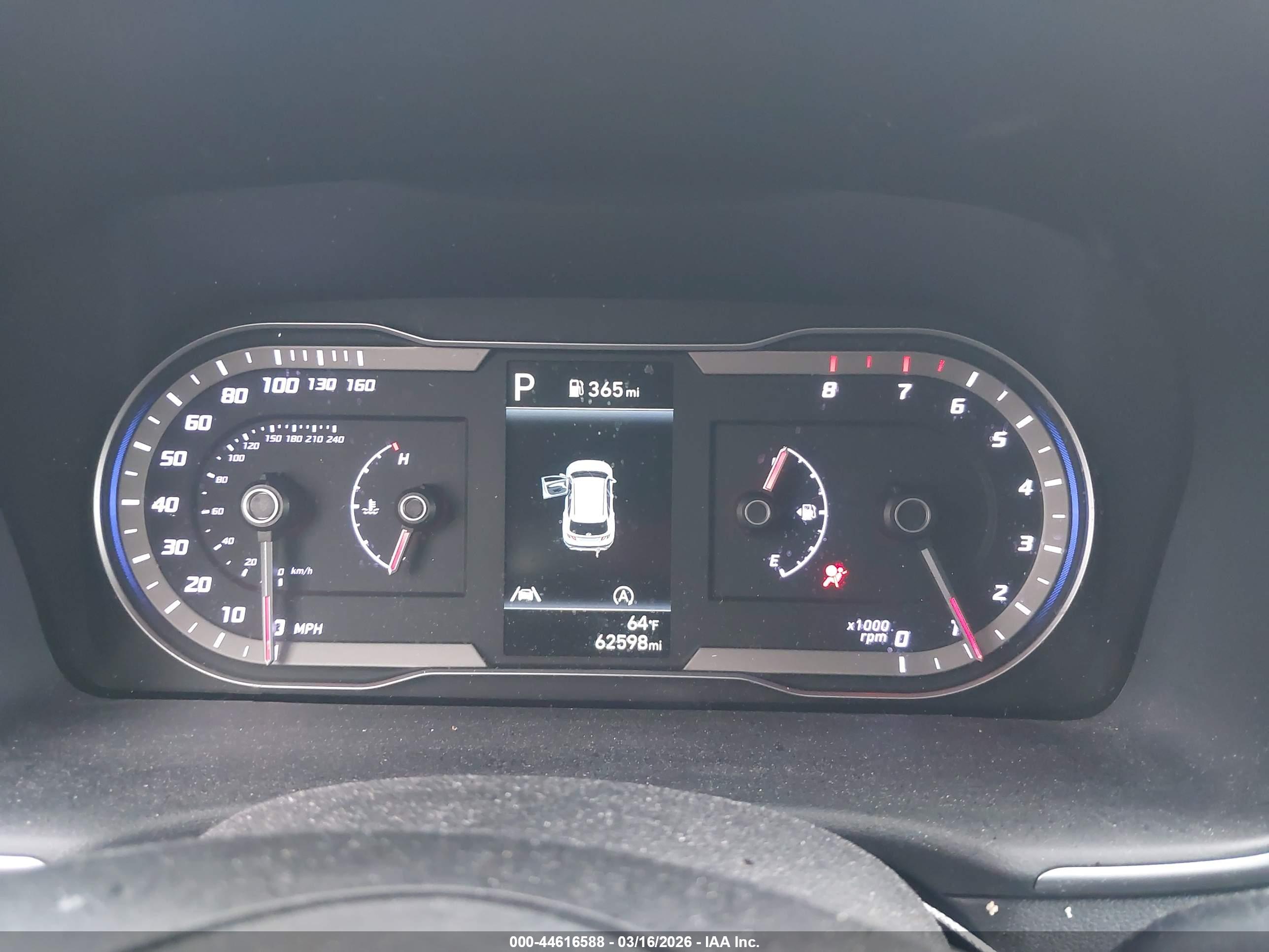 HYUNDAI TUCSON image 7