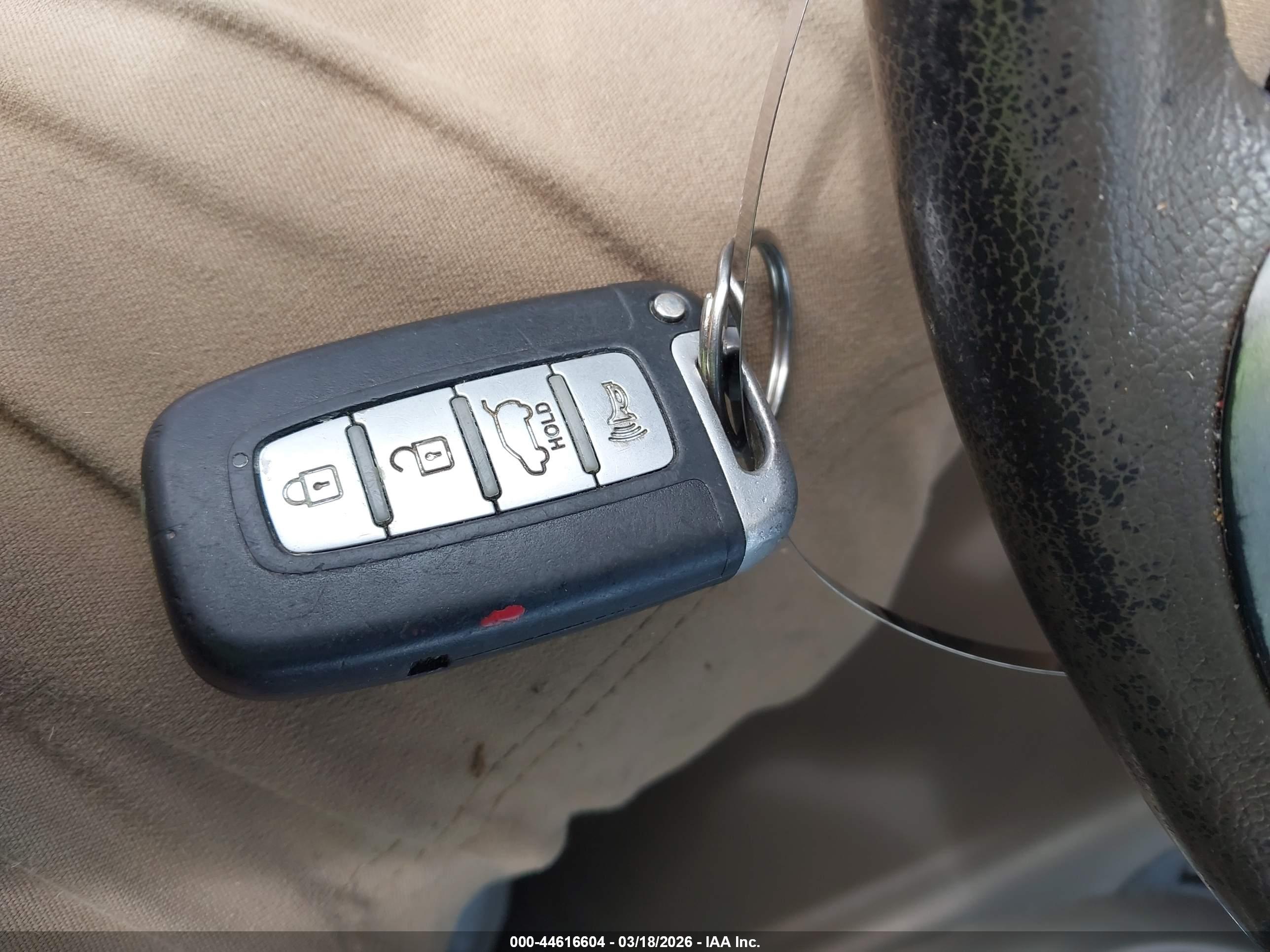 KIA SPORTAGE image 11