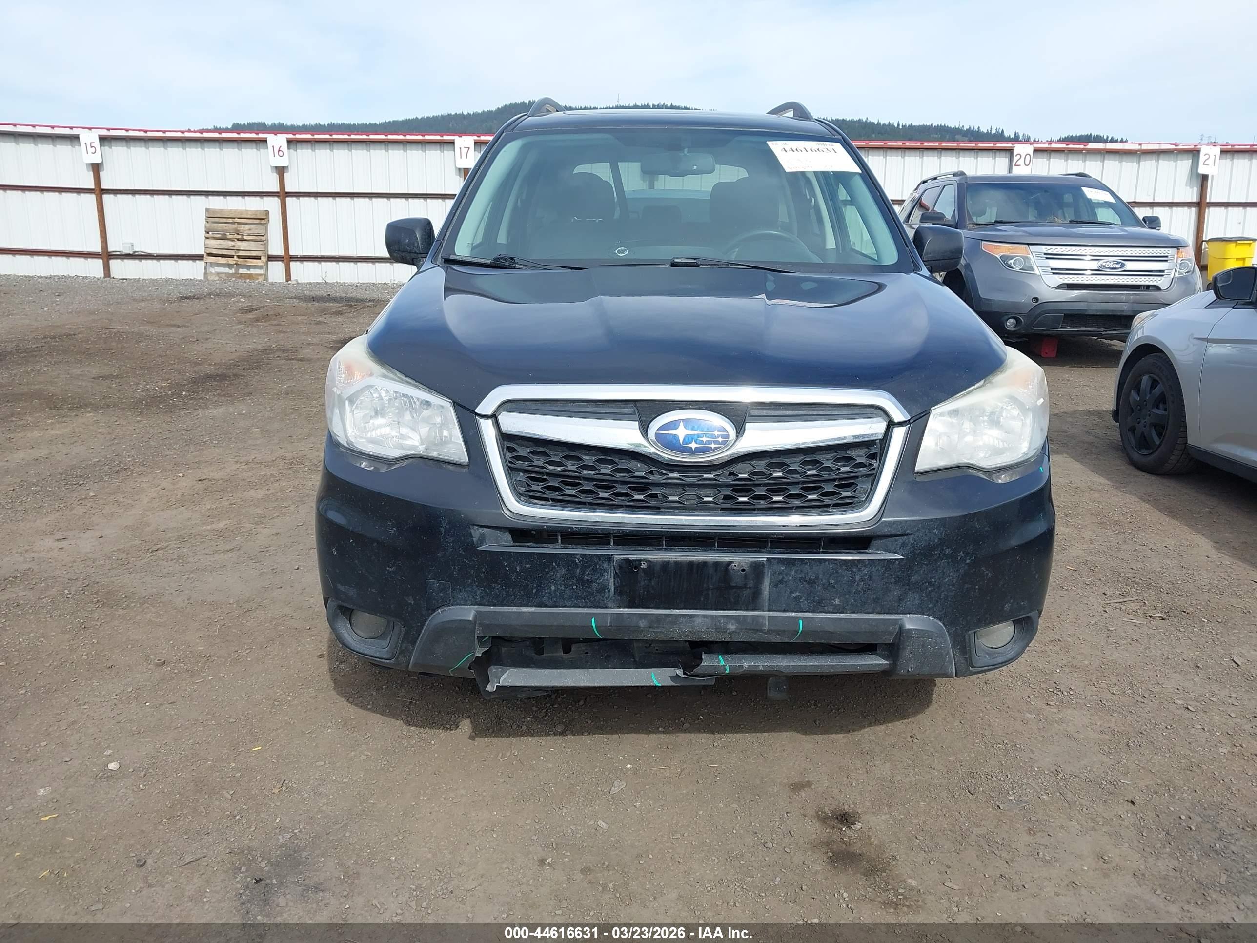 SUBARU FORESTER image 6