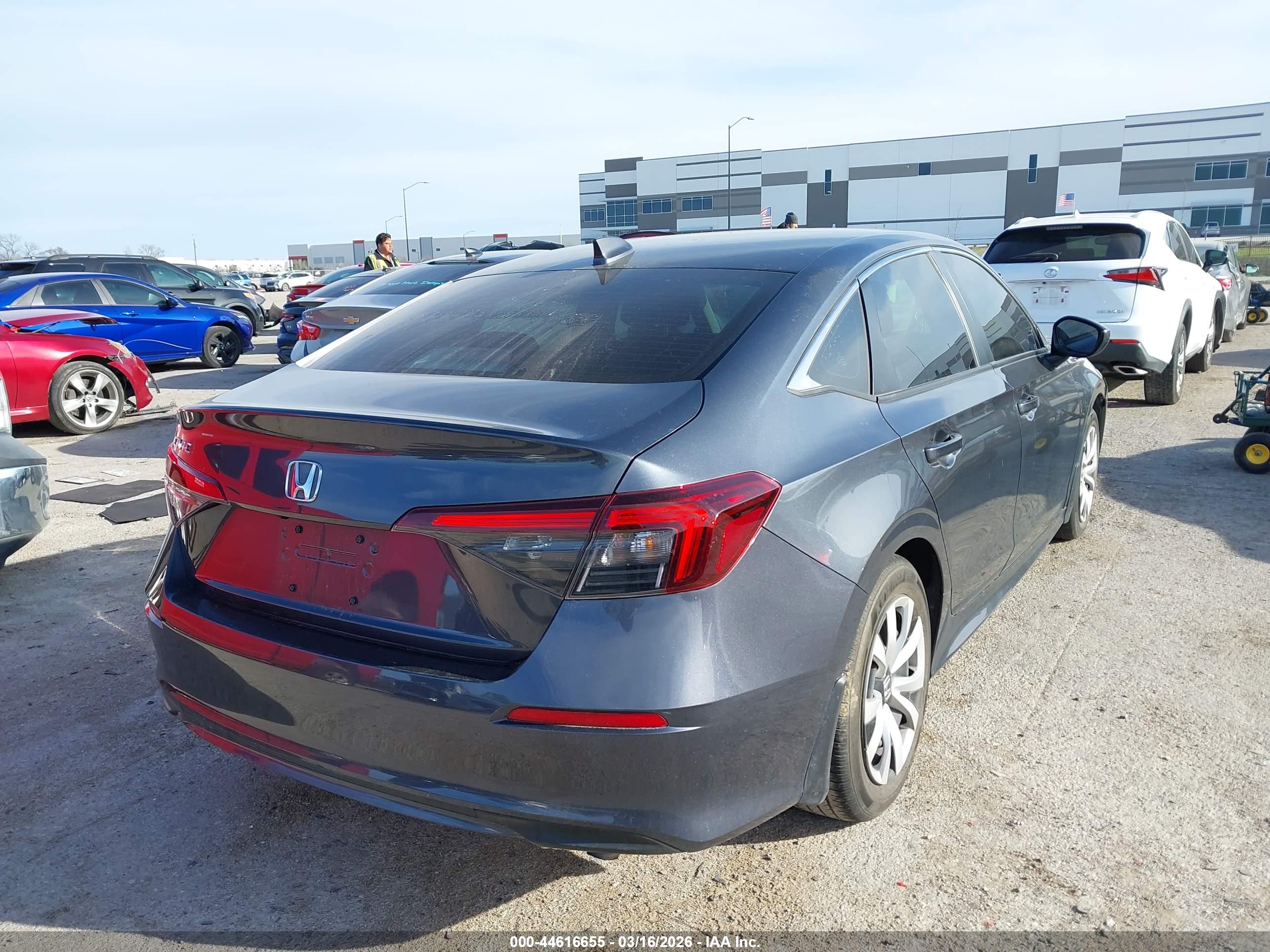 HONDA CIVIC image 4