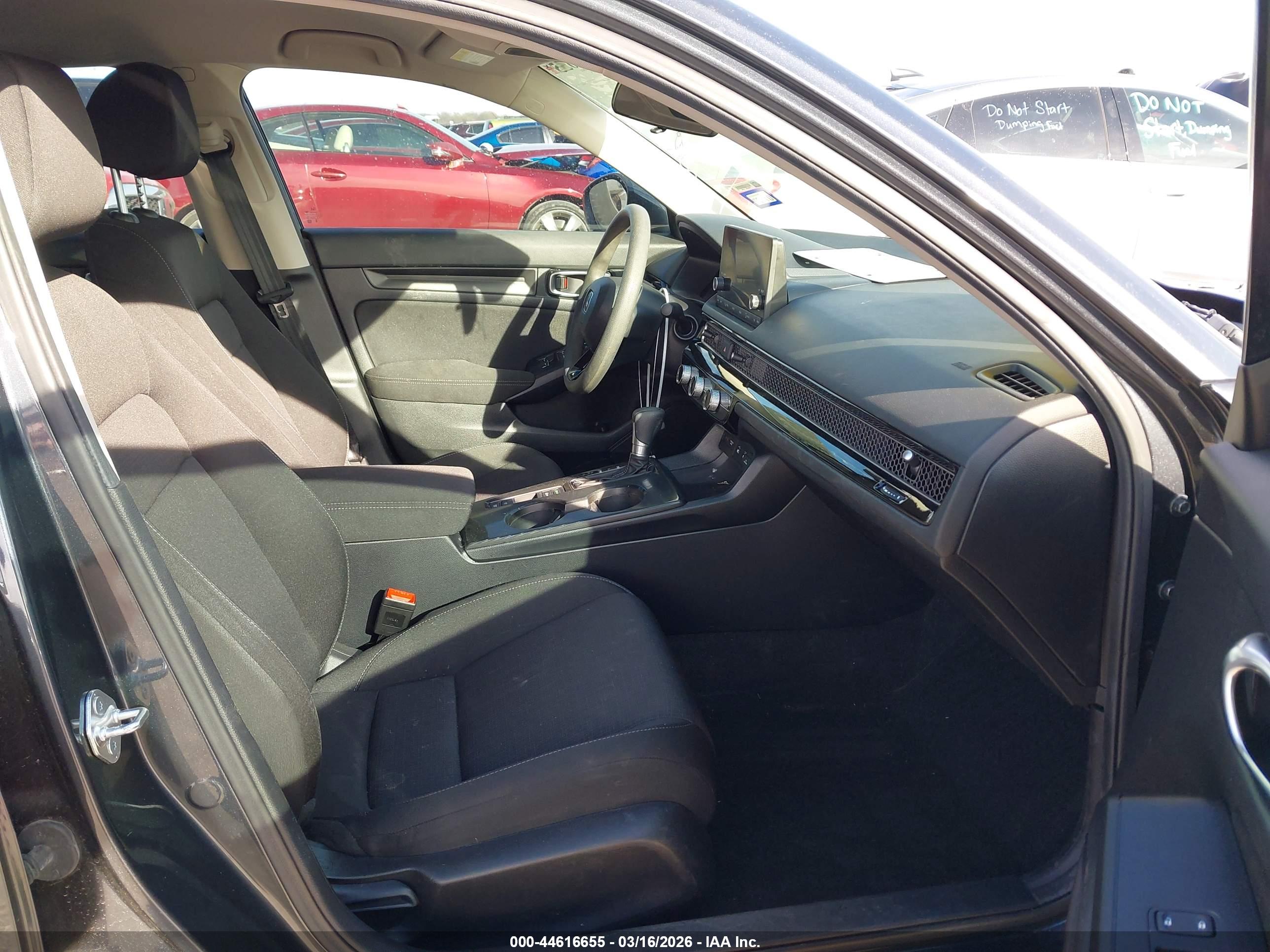 HONDA CIVIC image 5