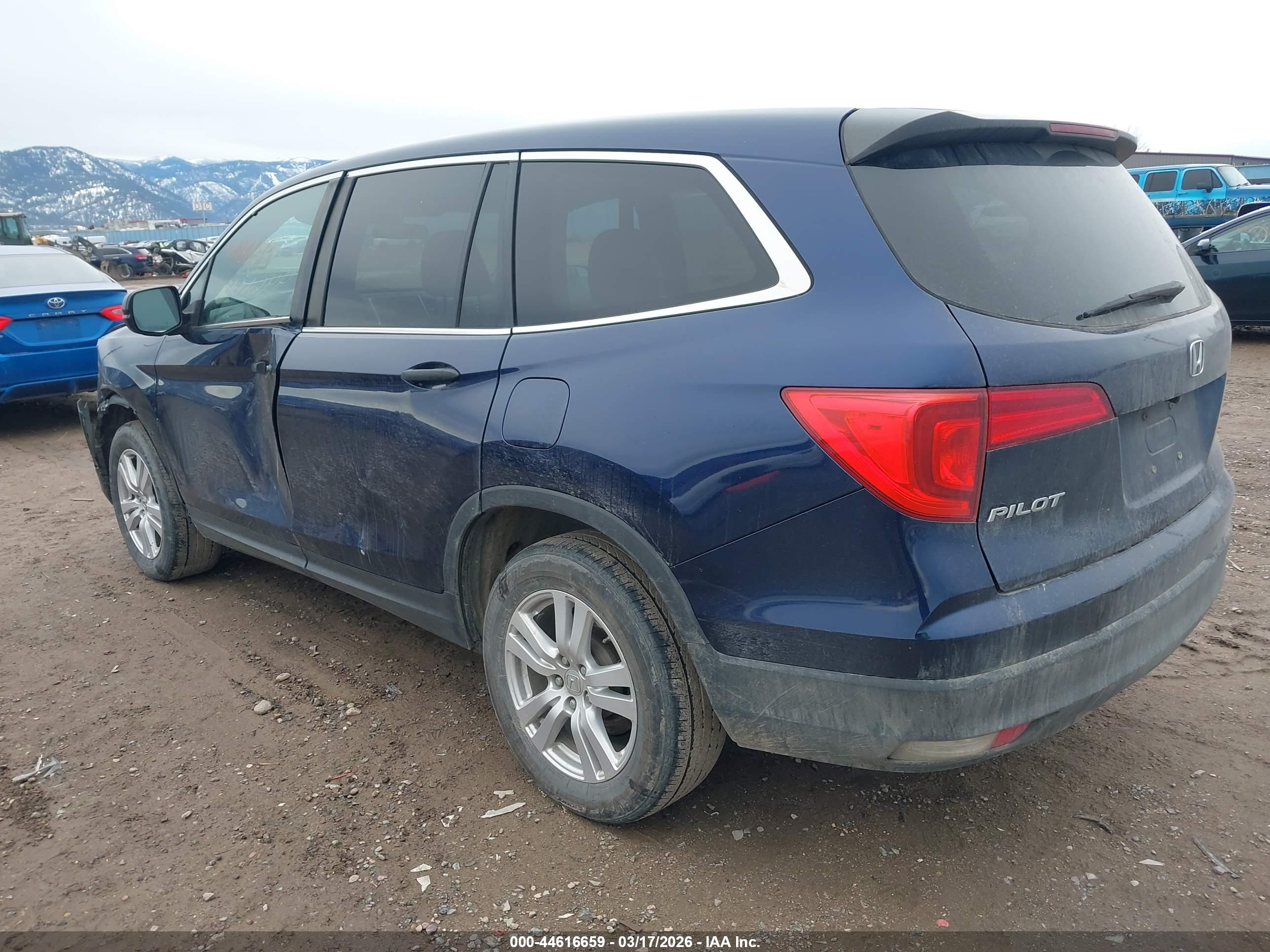 HONDA PILOT image 3