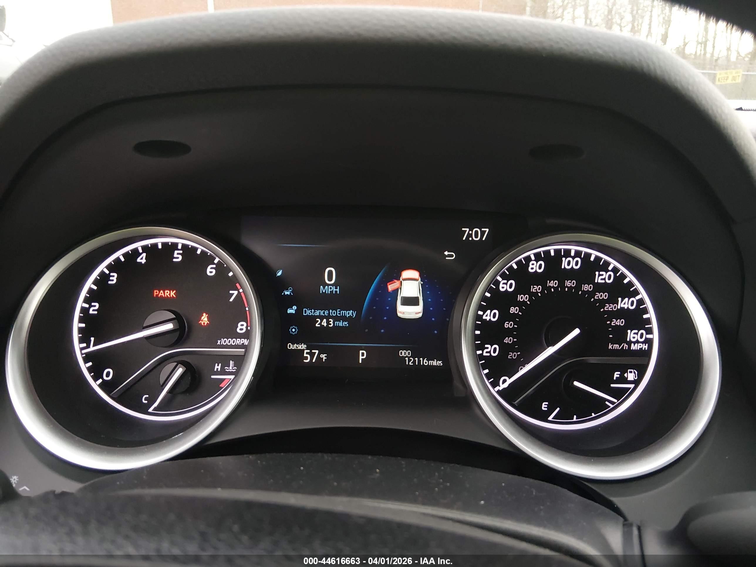TOYOTA CAMRY image 7