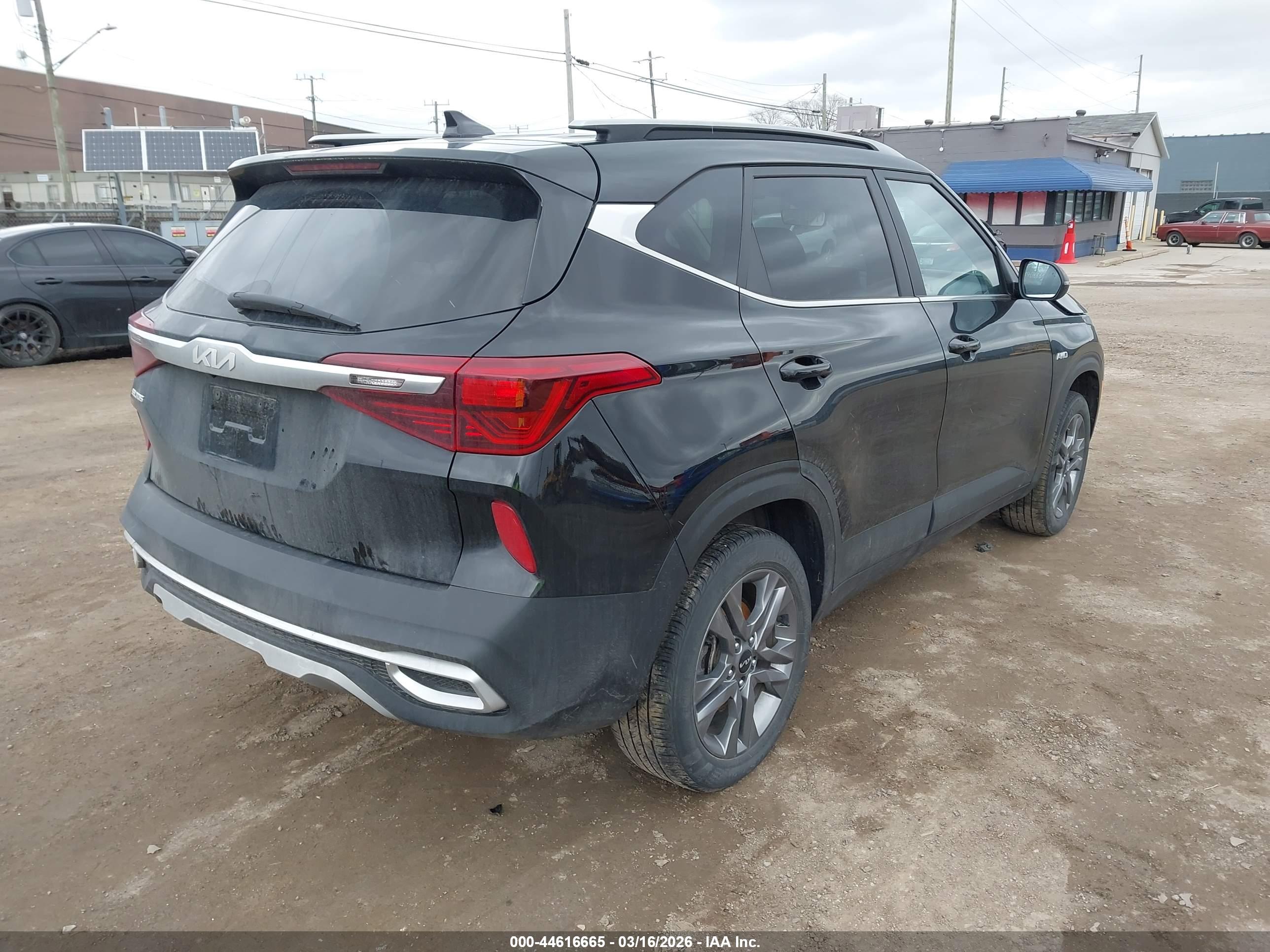 KIA SELTOS image 4