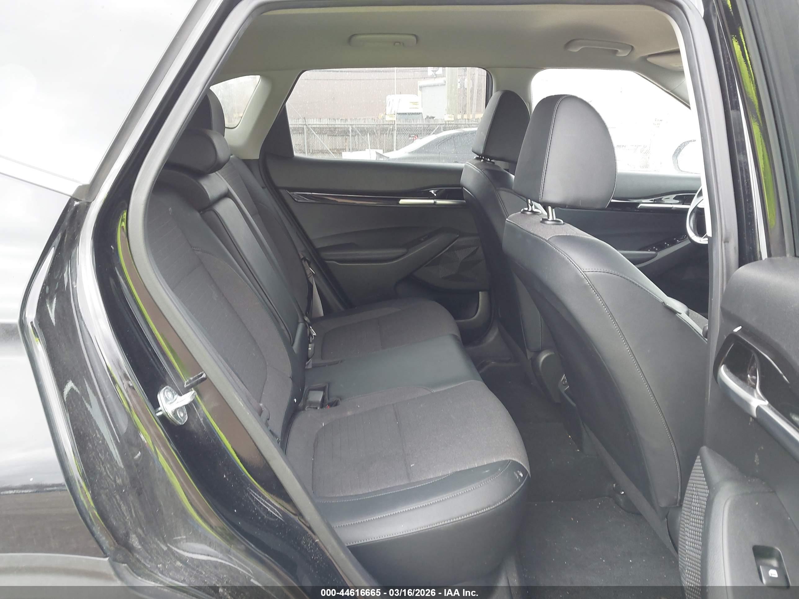 KIA SELTOS image 8