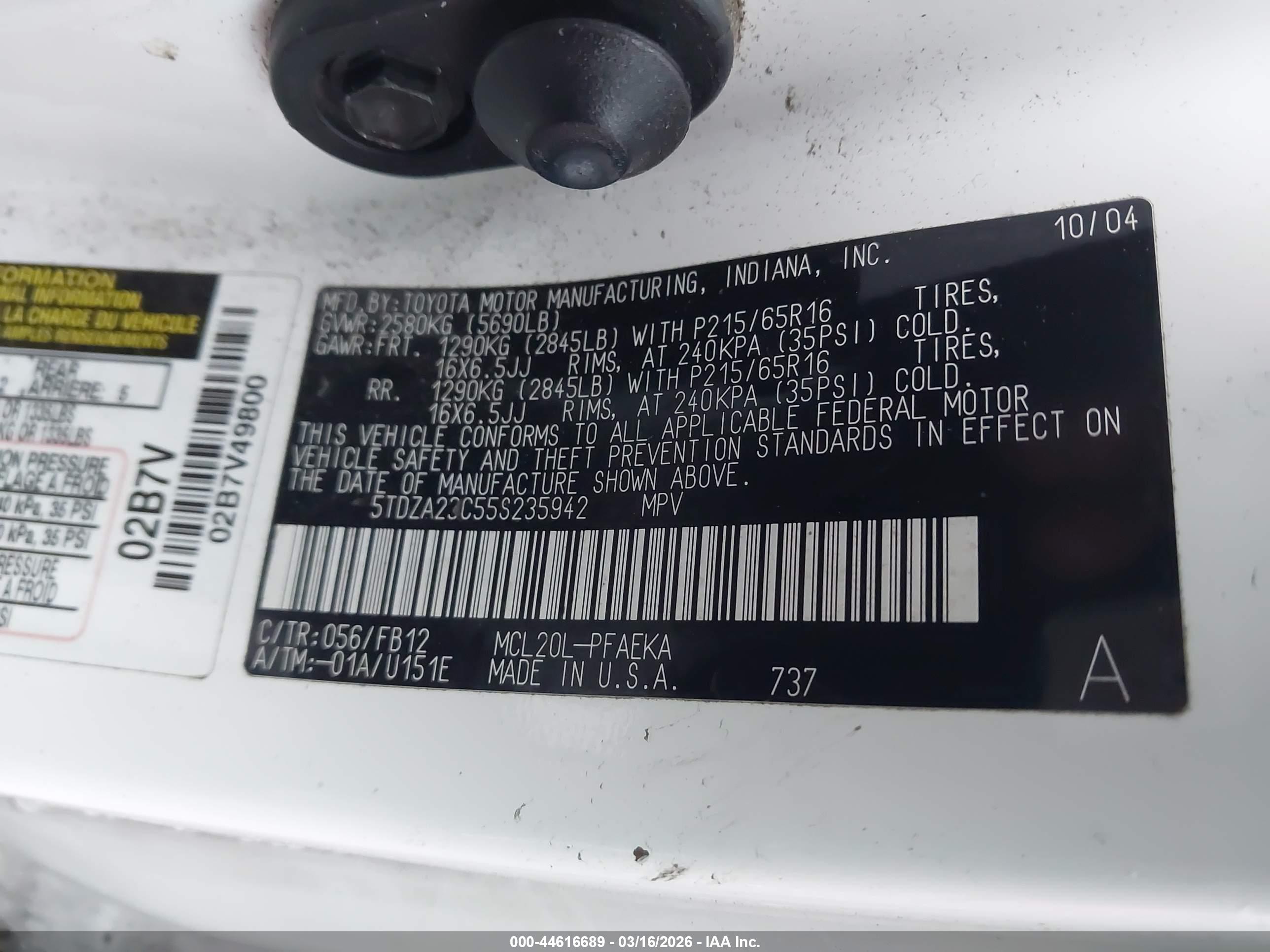 TOYOTA SIENNA image 9