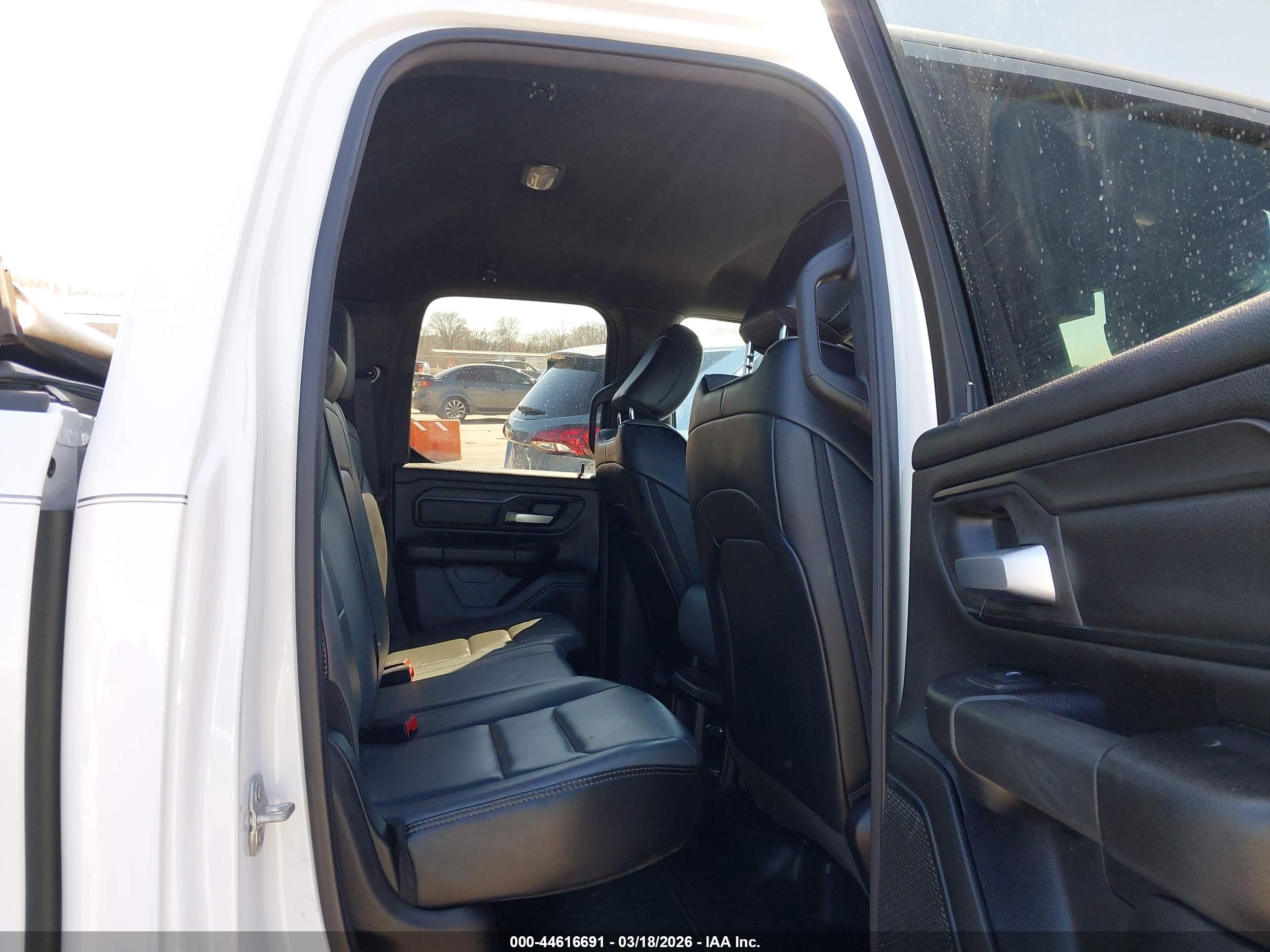 RAM 1500 image 8