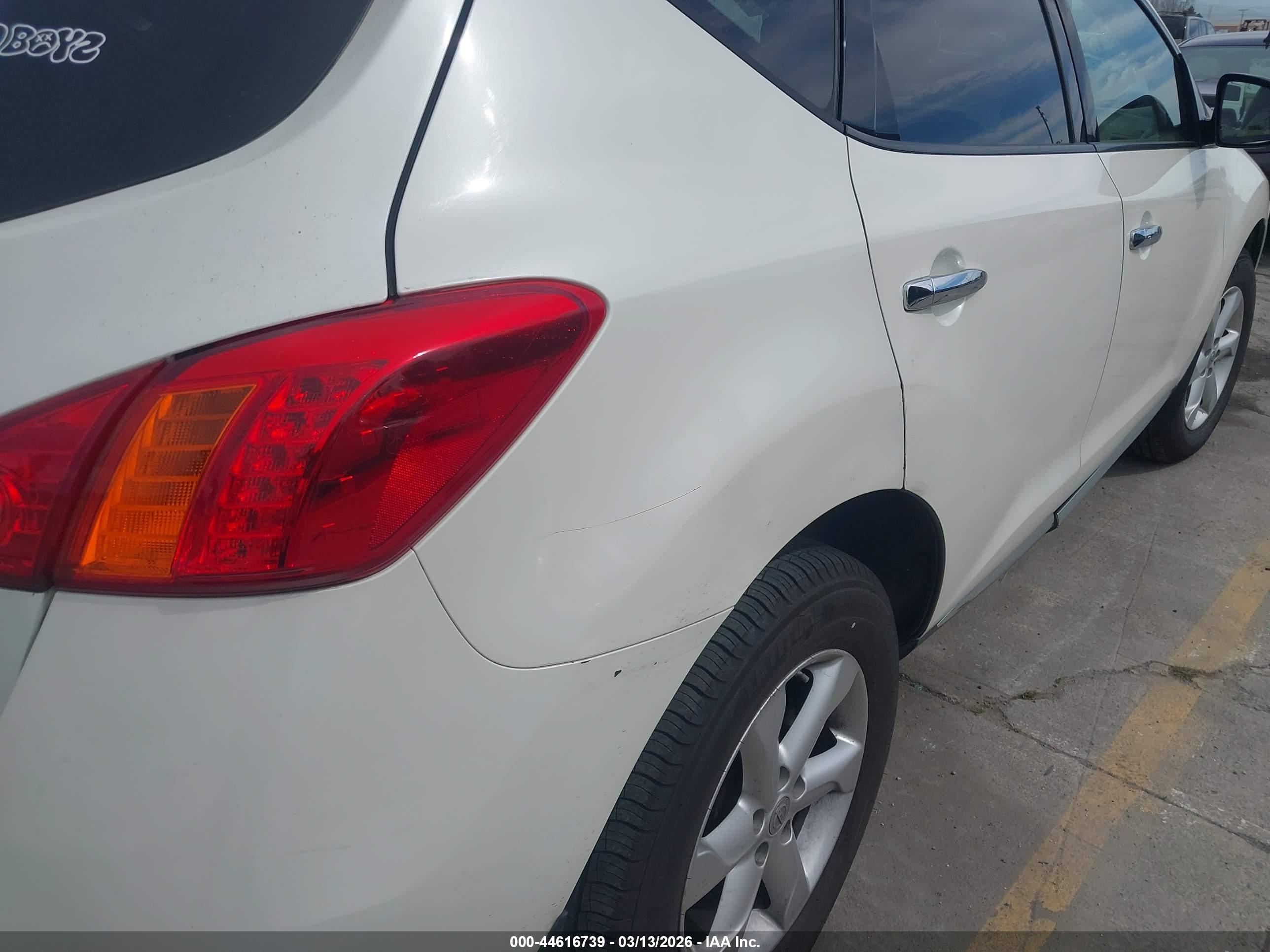 NISSAN MURANO image 6