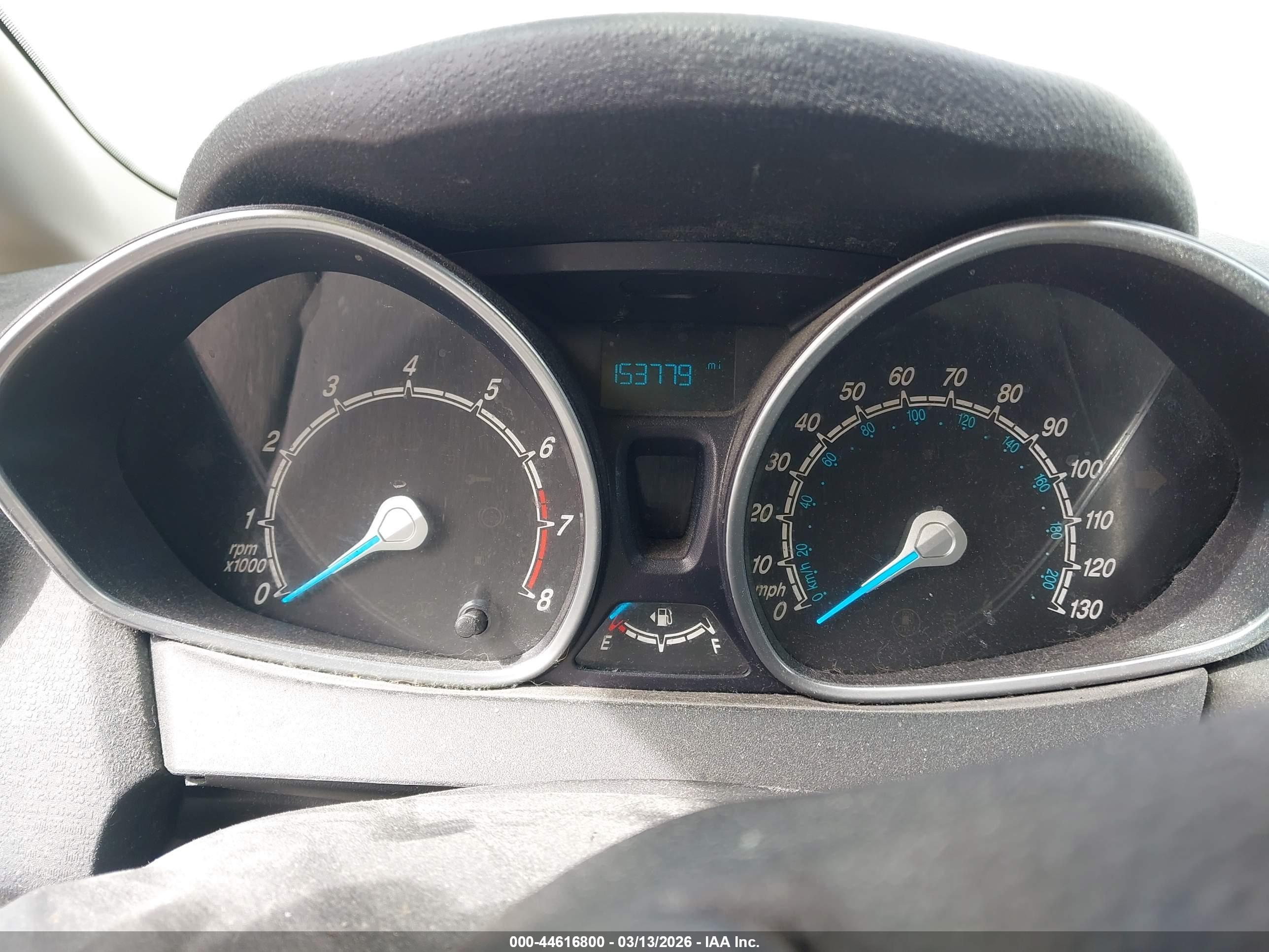 FORD FIESTA image 7
