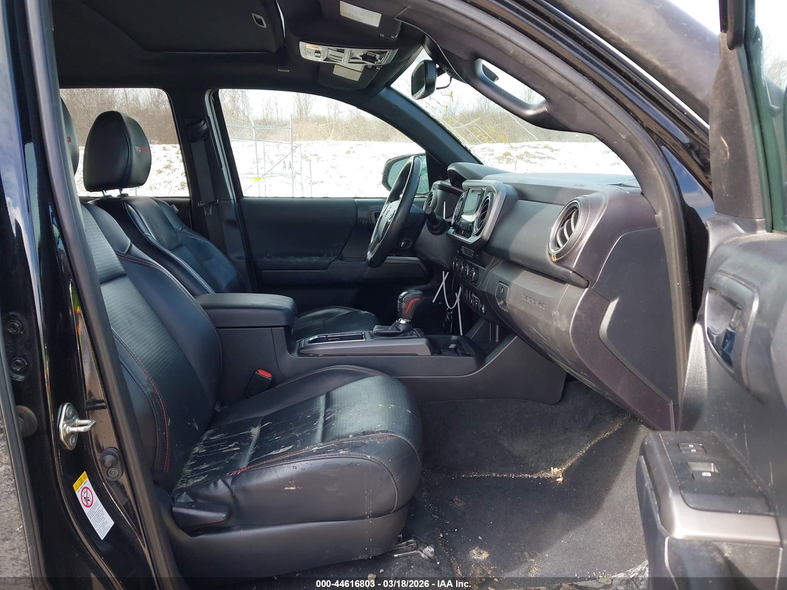 TOYOTA TACOMA image 5