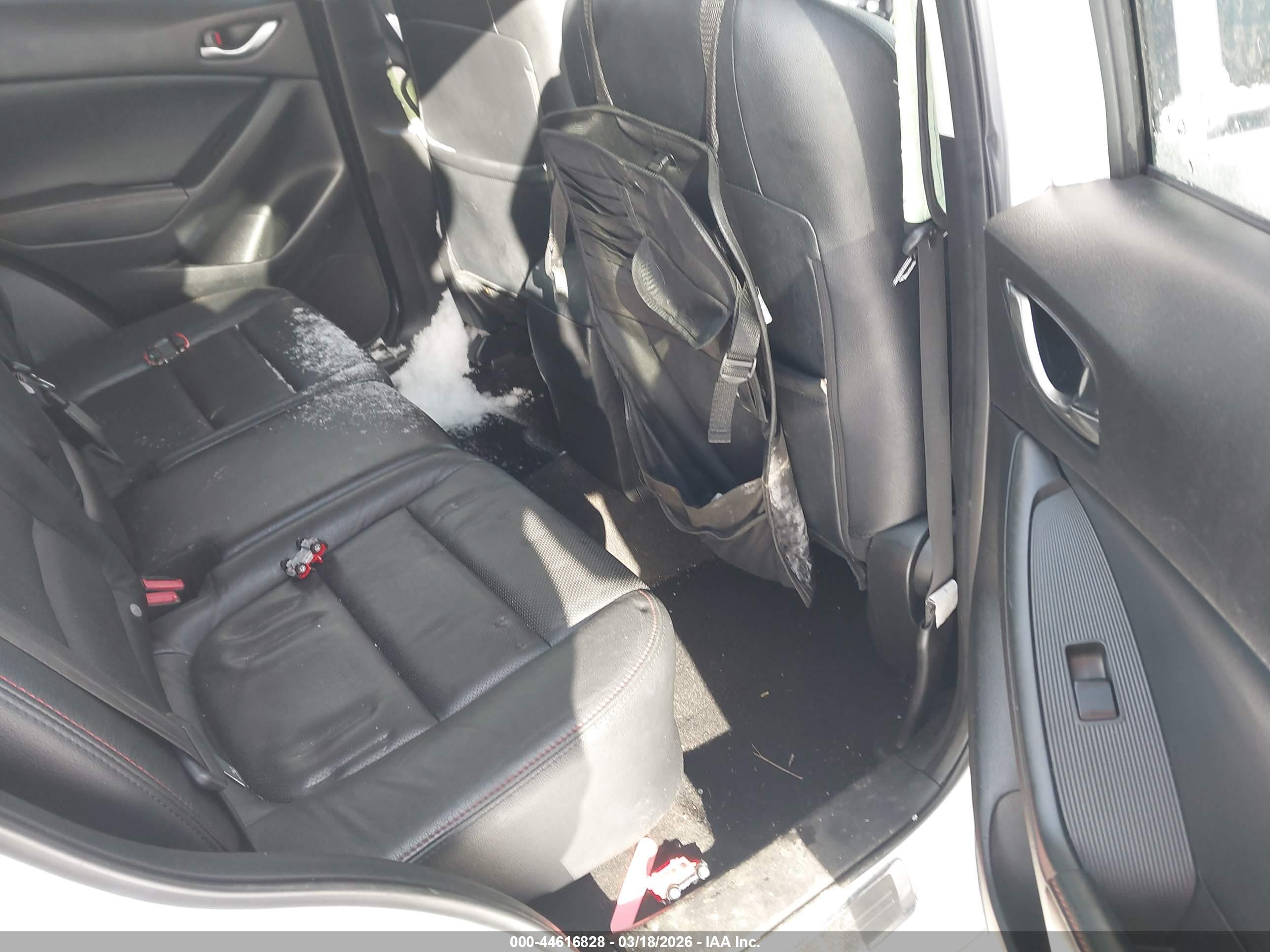 MAZDA CX-5 image 8