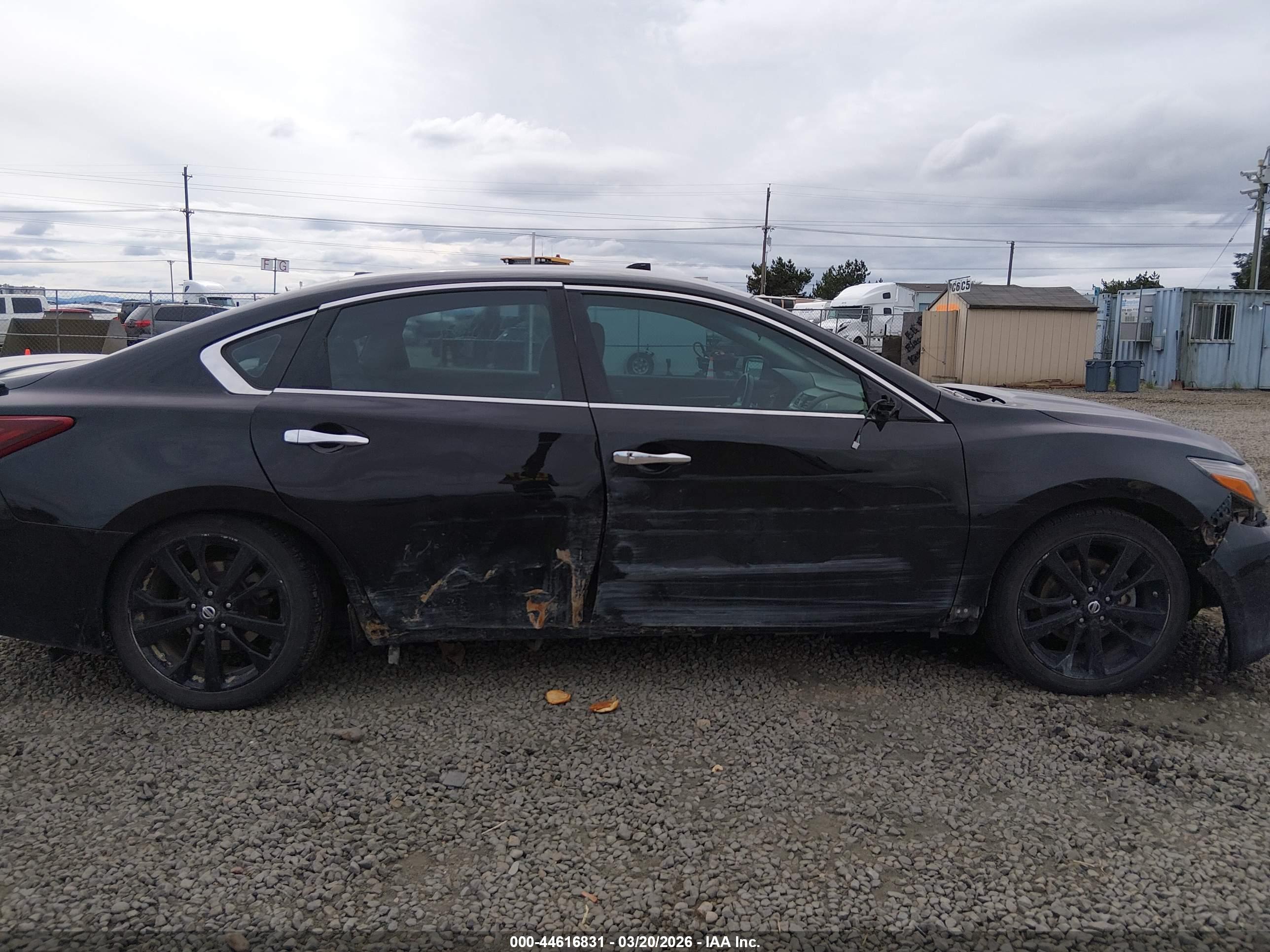 NISSAN ALTIMA image 6