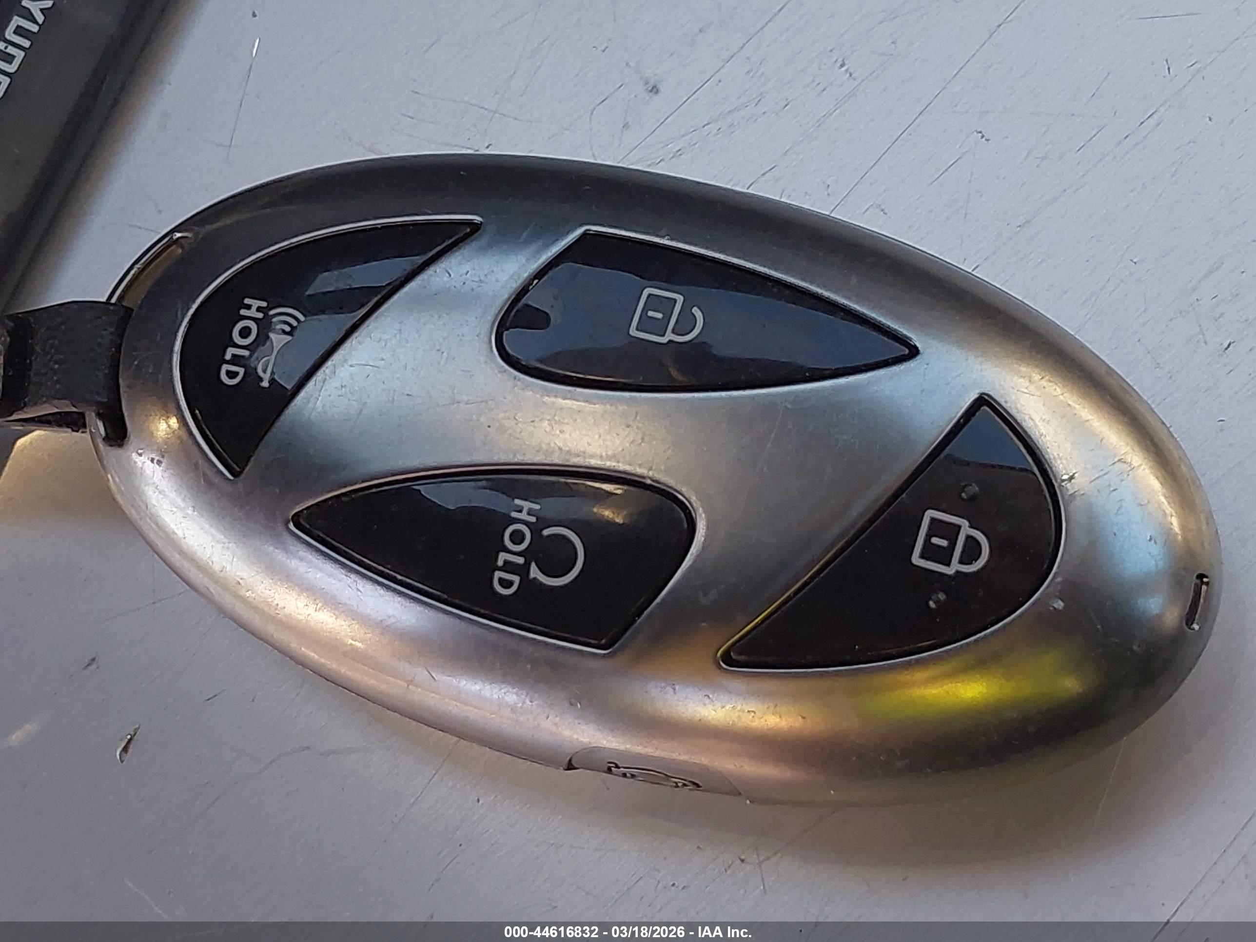 HYUNDAI ELANTRA image 11
