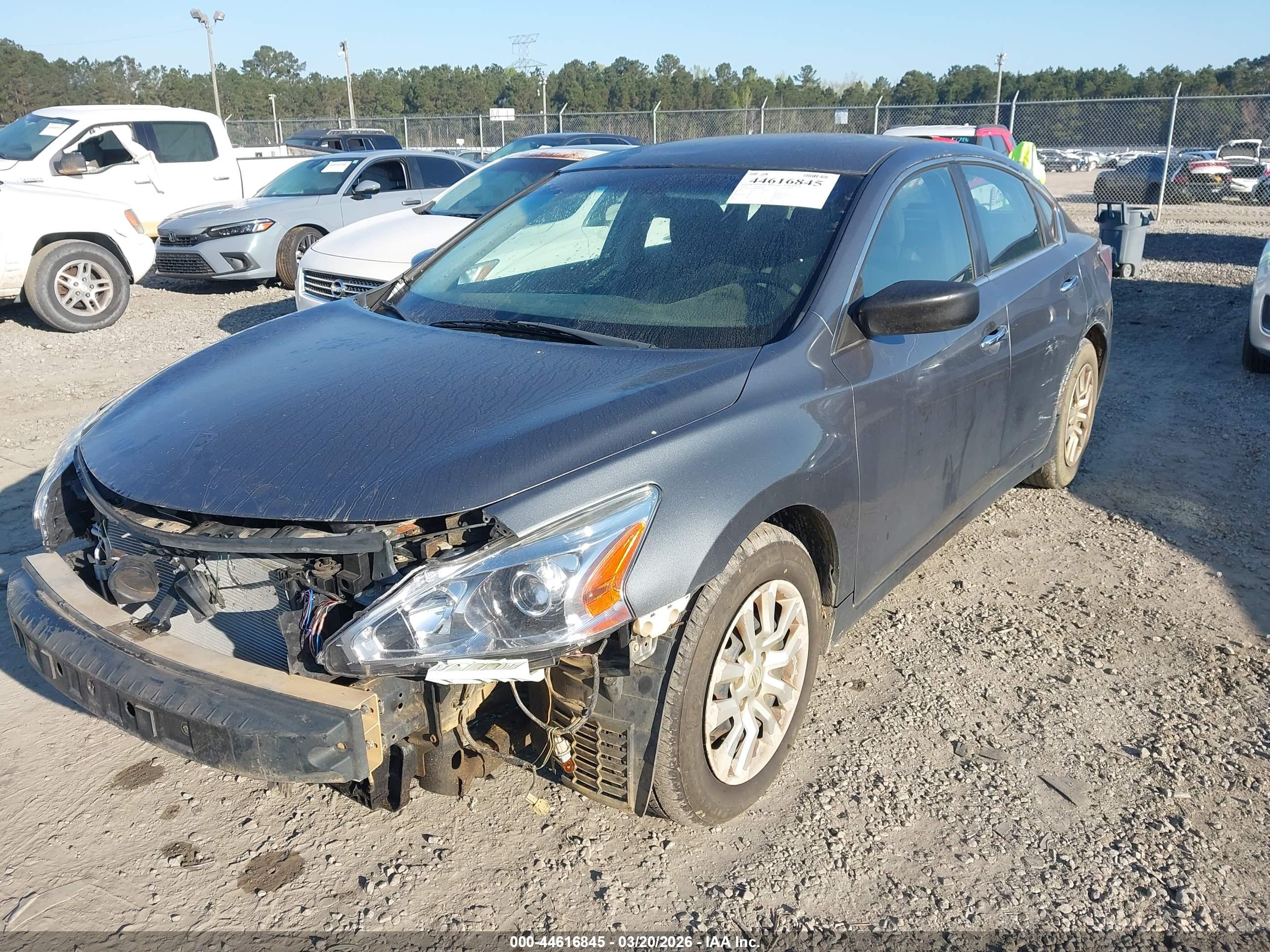 NISSAN ALTIMA image 2