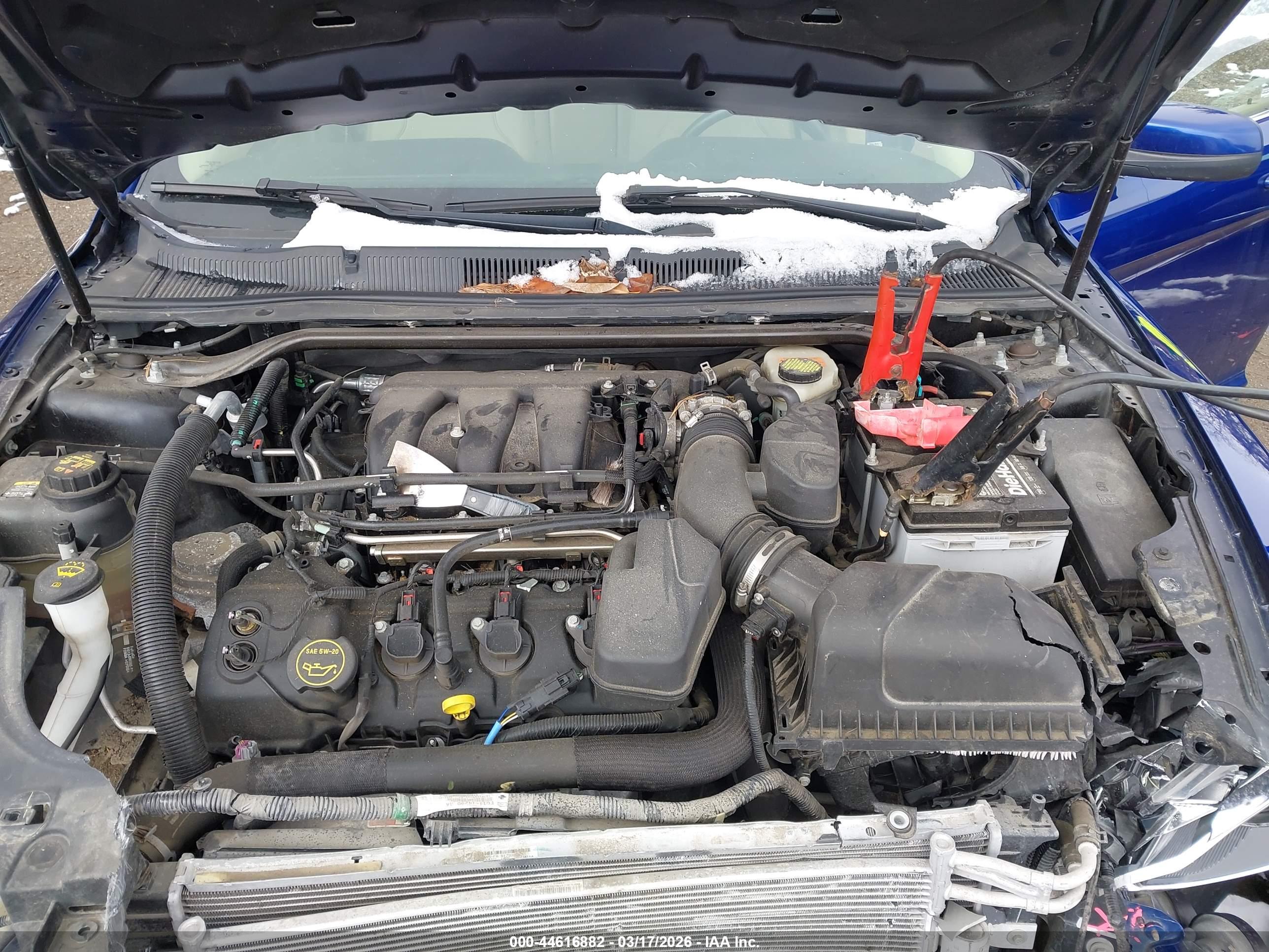 FORD TAURUS image 10