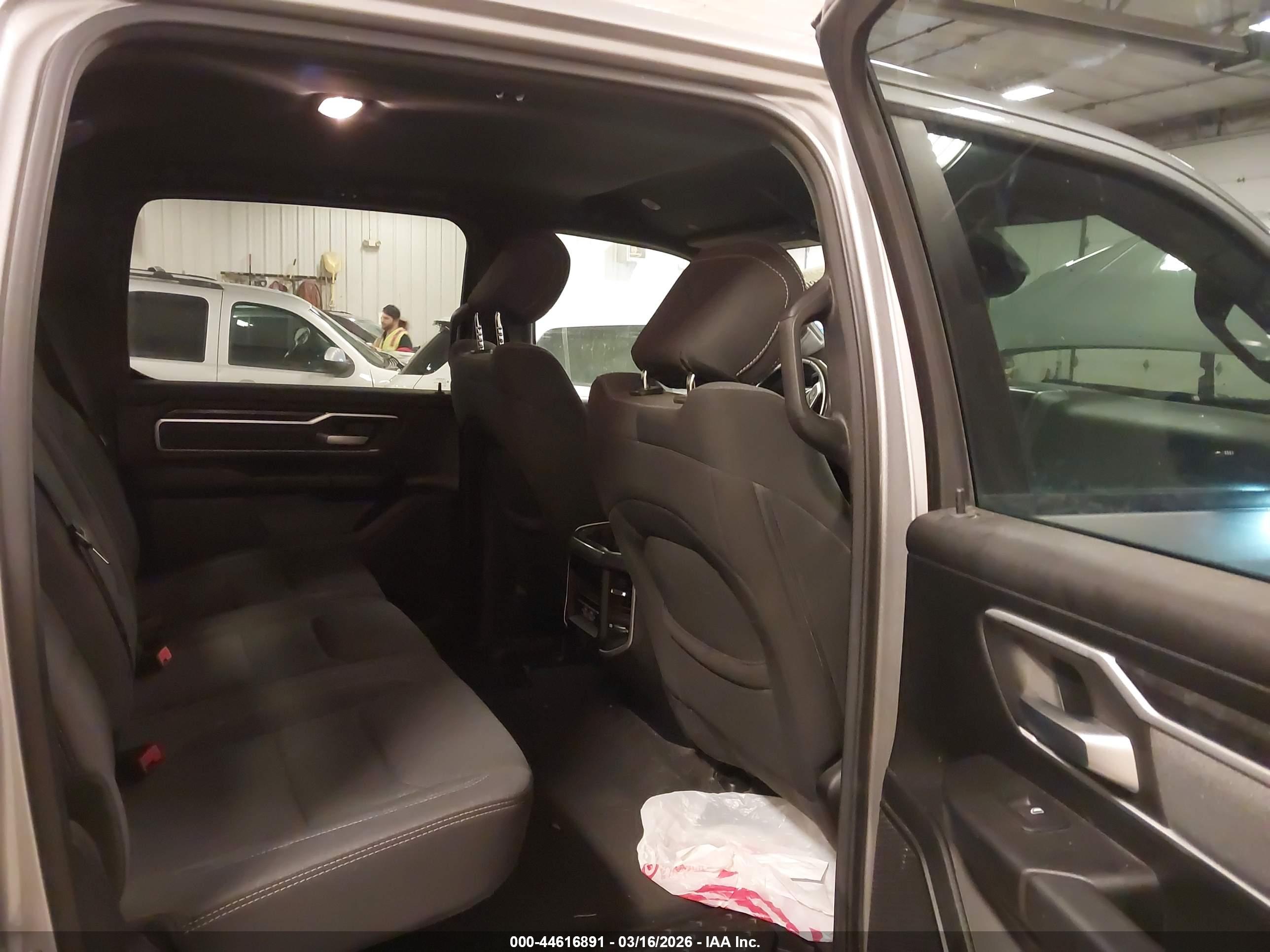 RAM 1500 image 8