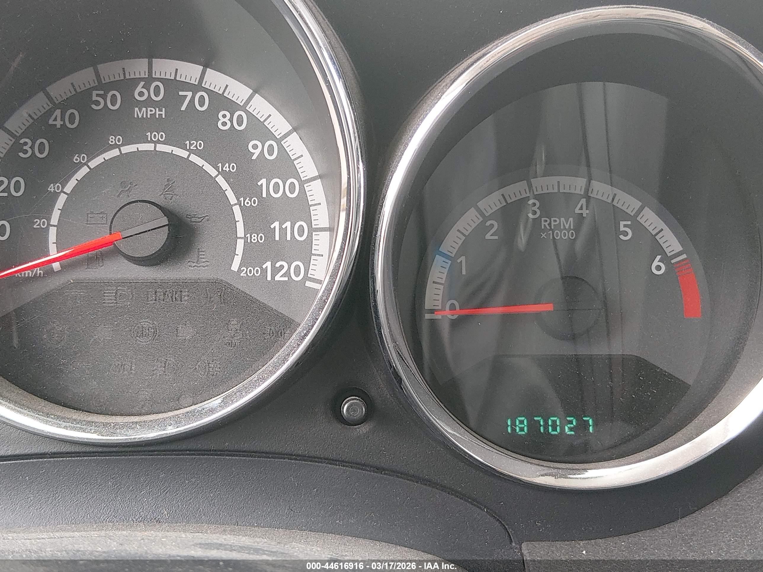 DODGE CALIBER image 7