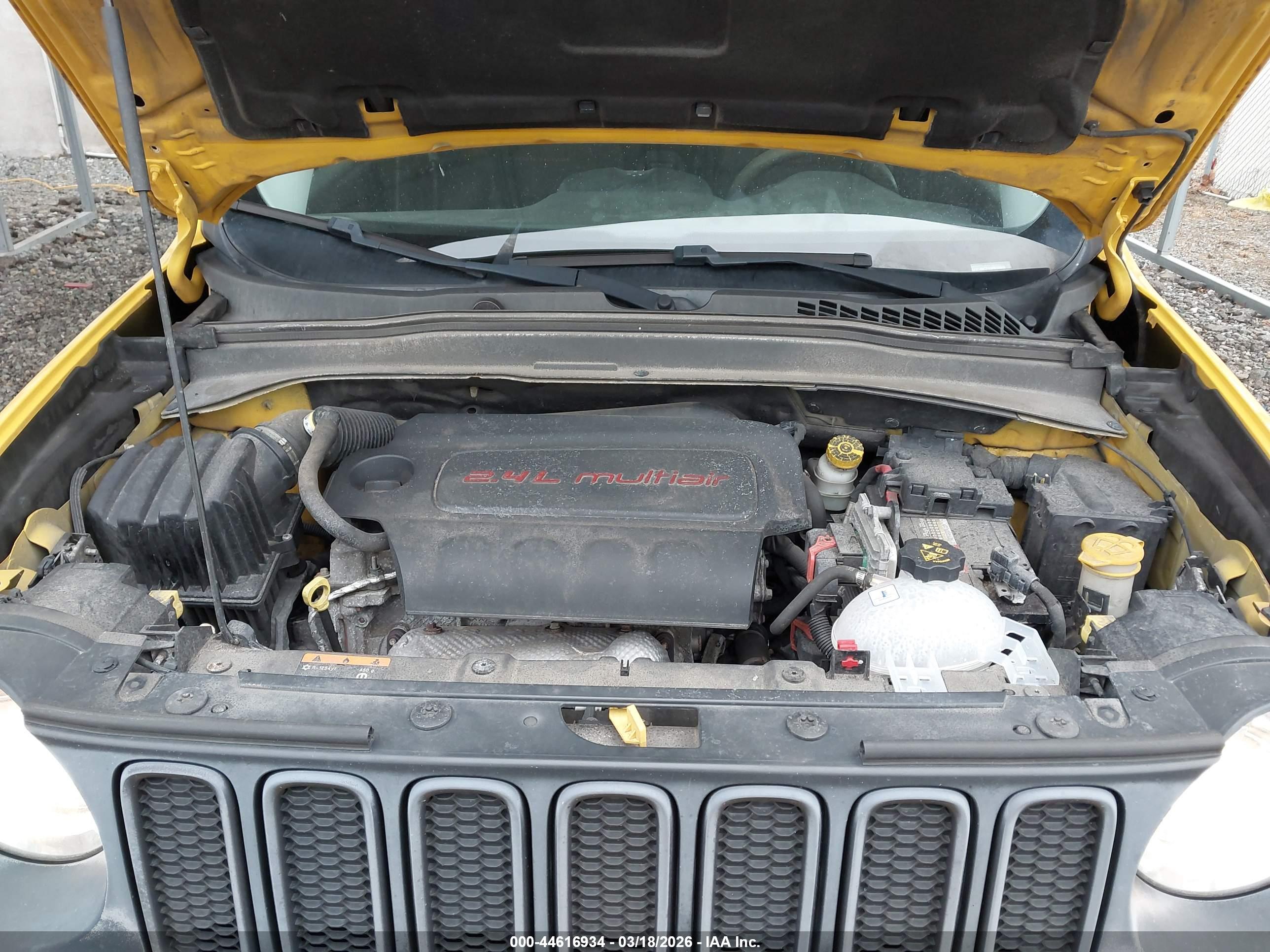 JEEP RENEGADE image 10