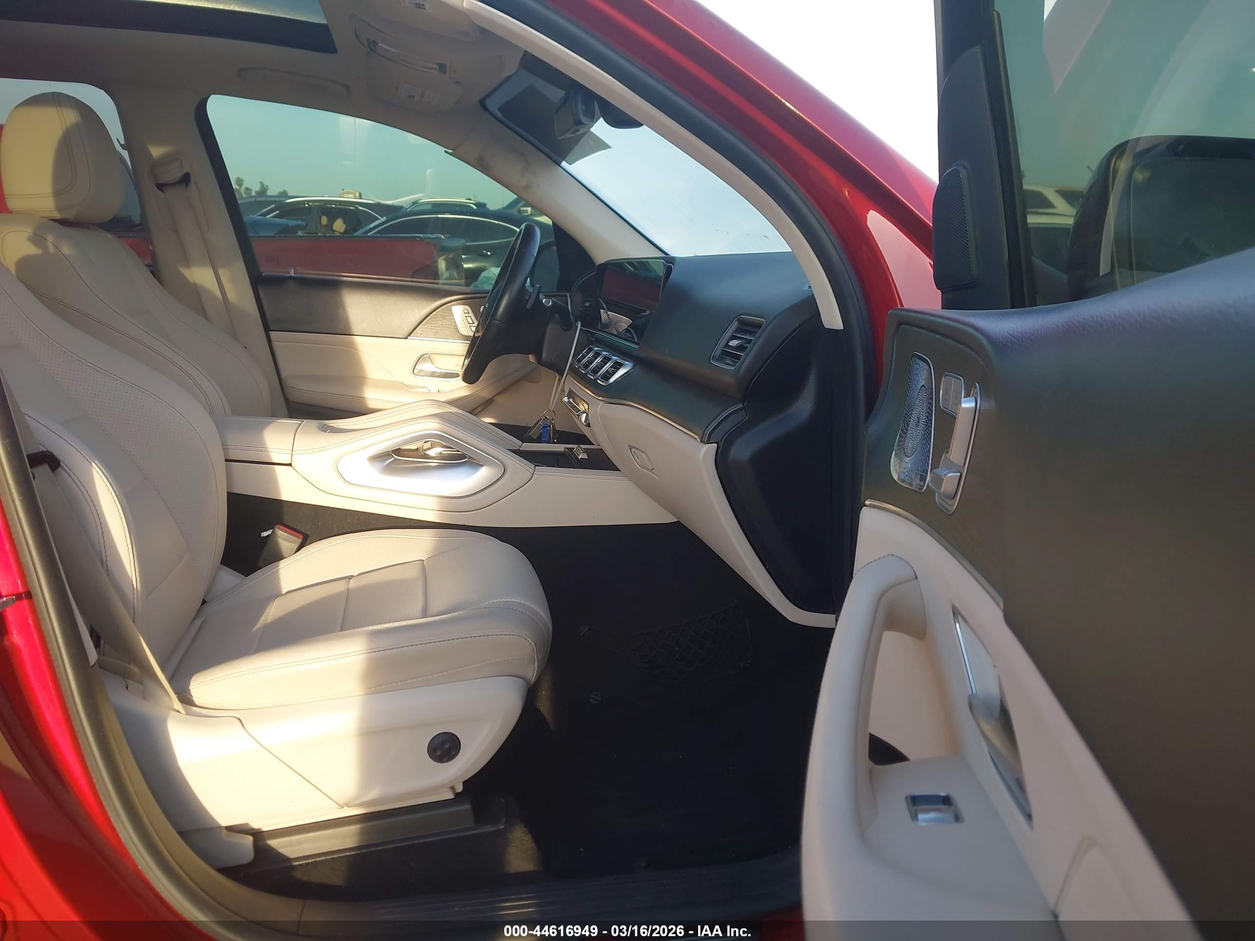 MERCEDES-BENZ GLE image 5
