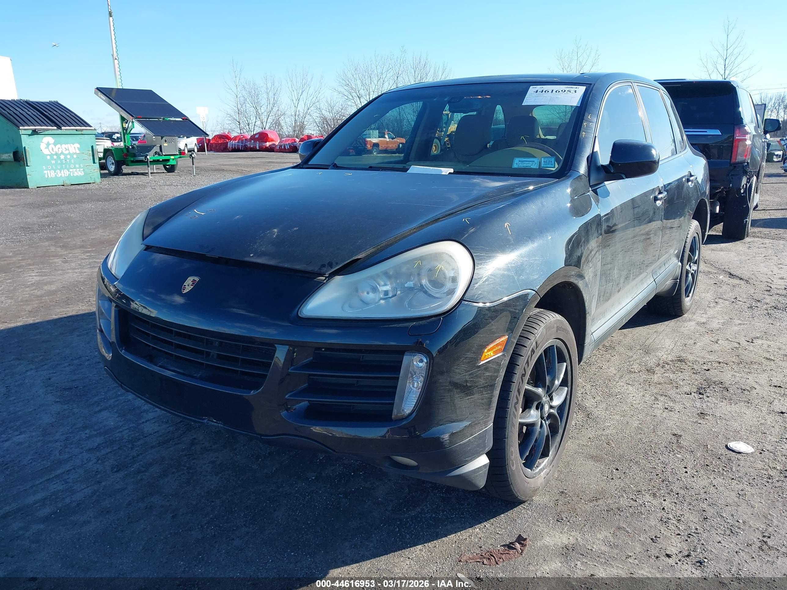 PORSCHE CAYENNE image 6