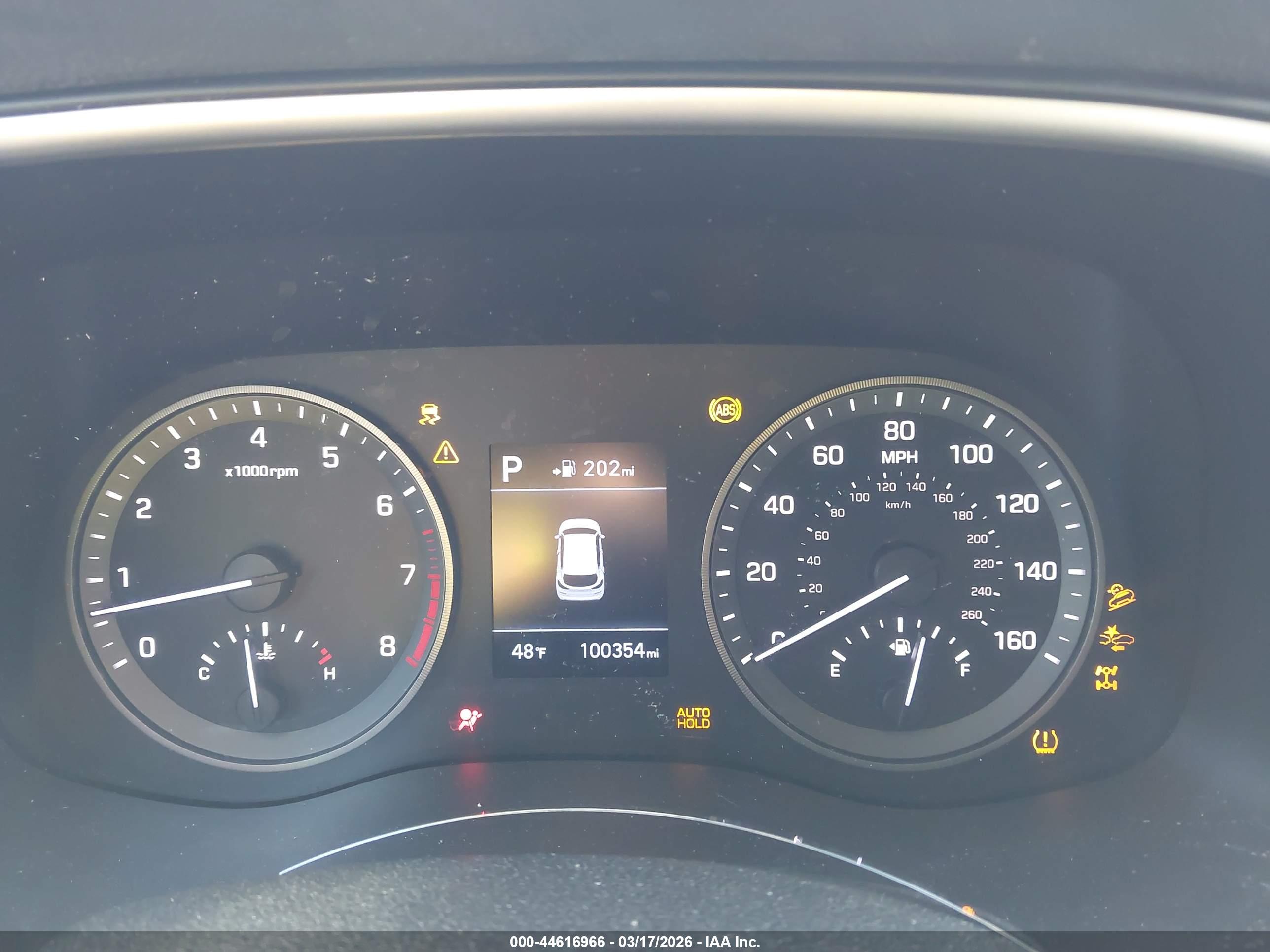 HYUNDAI TUCSON image 7