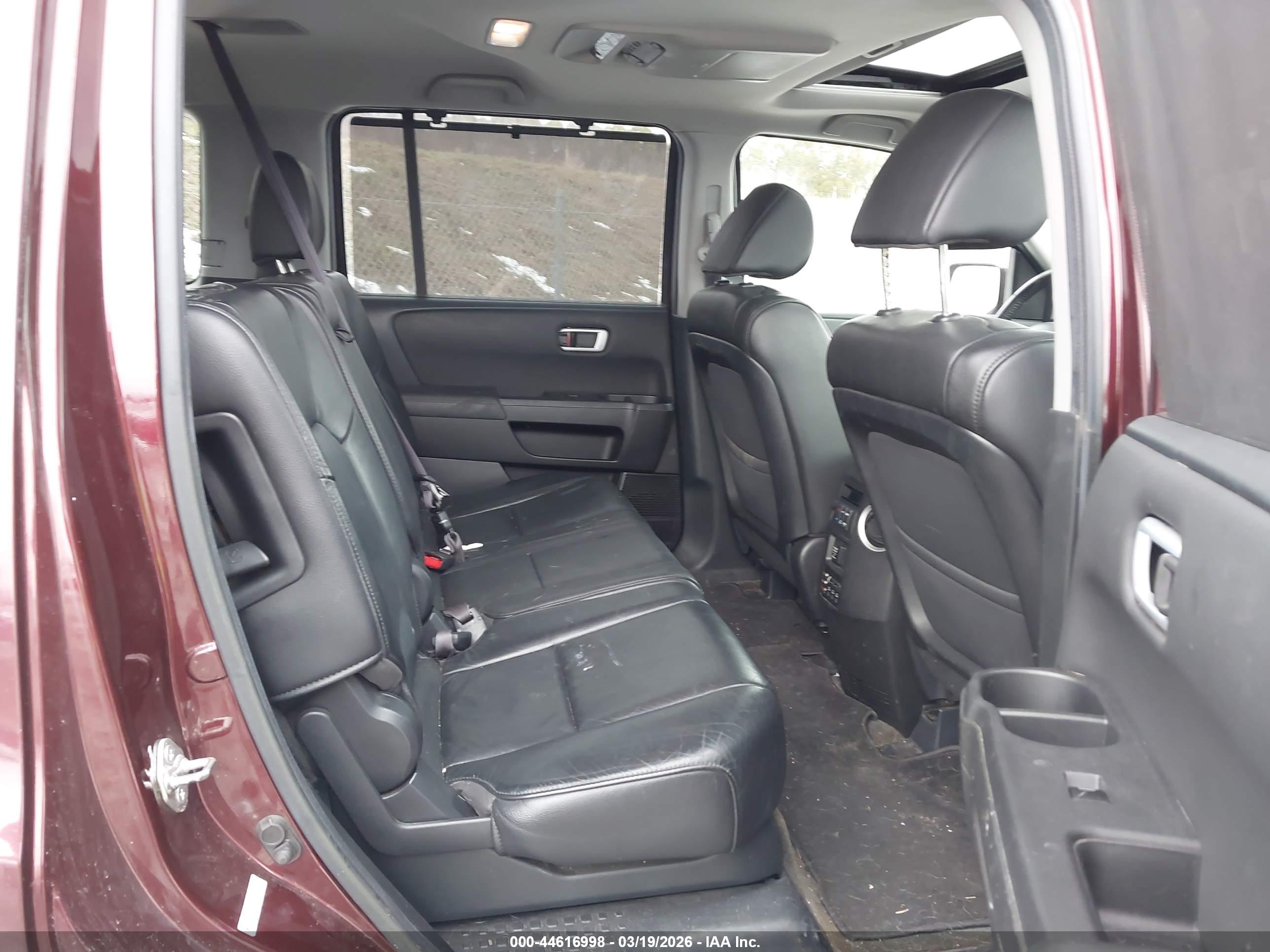 HONDA PILOT image 8