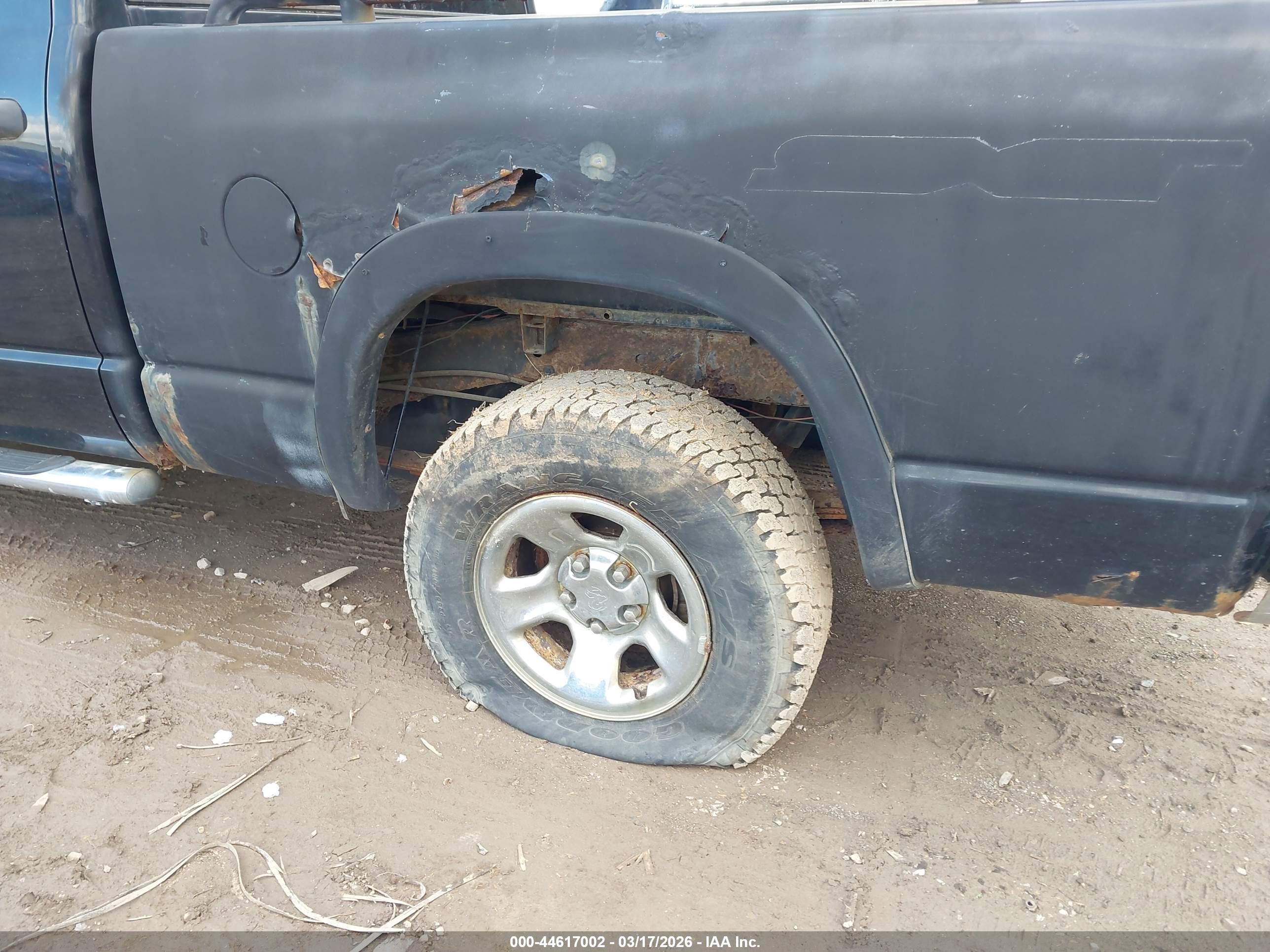 DODGE RAM image 6