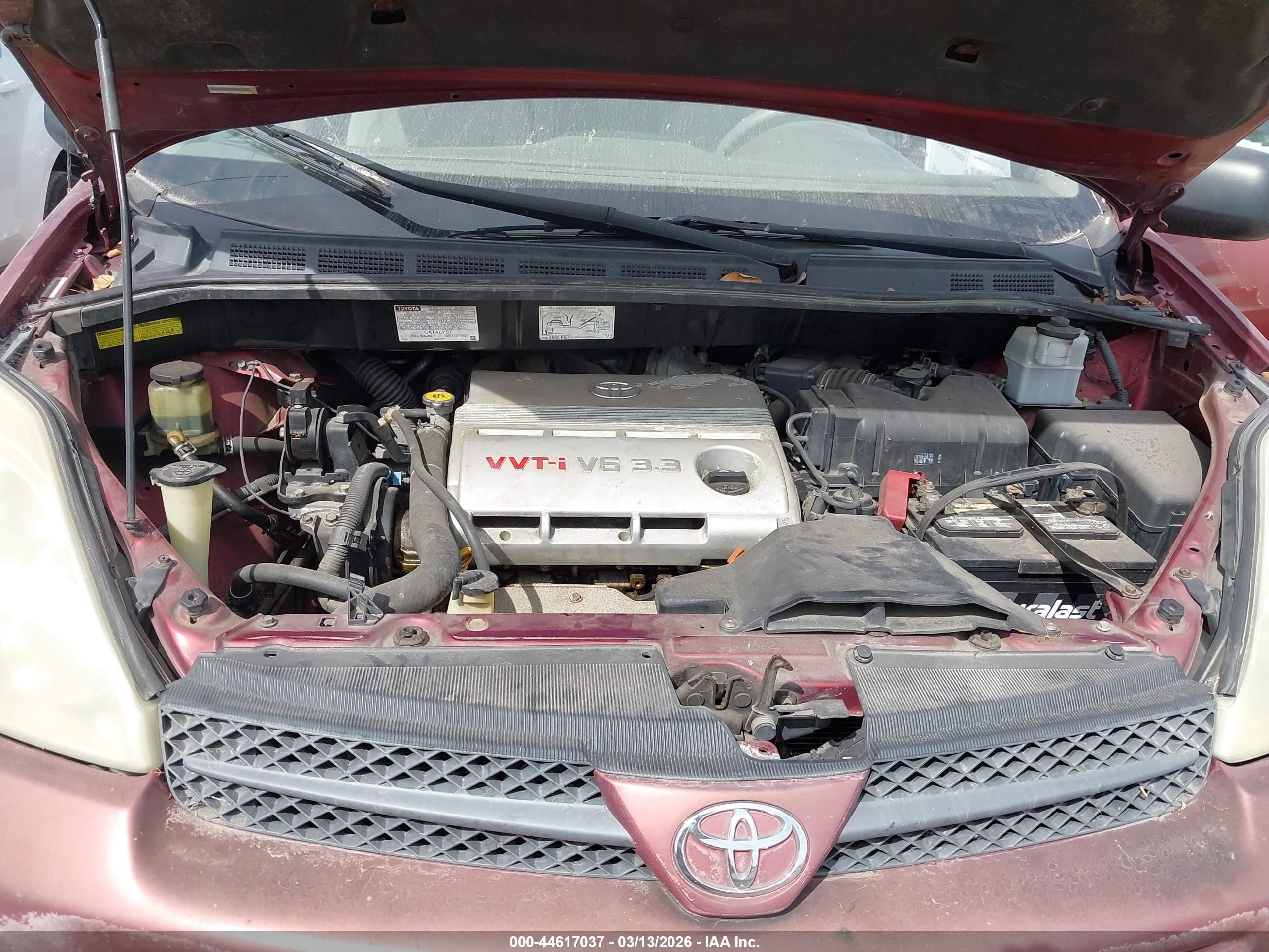TOYOTA SIENNA image 10