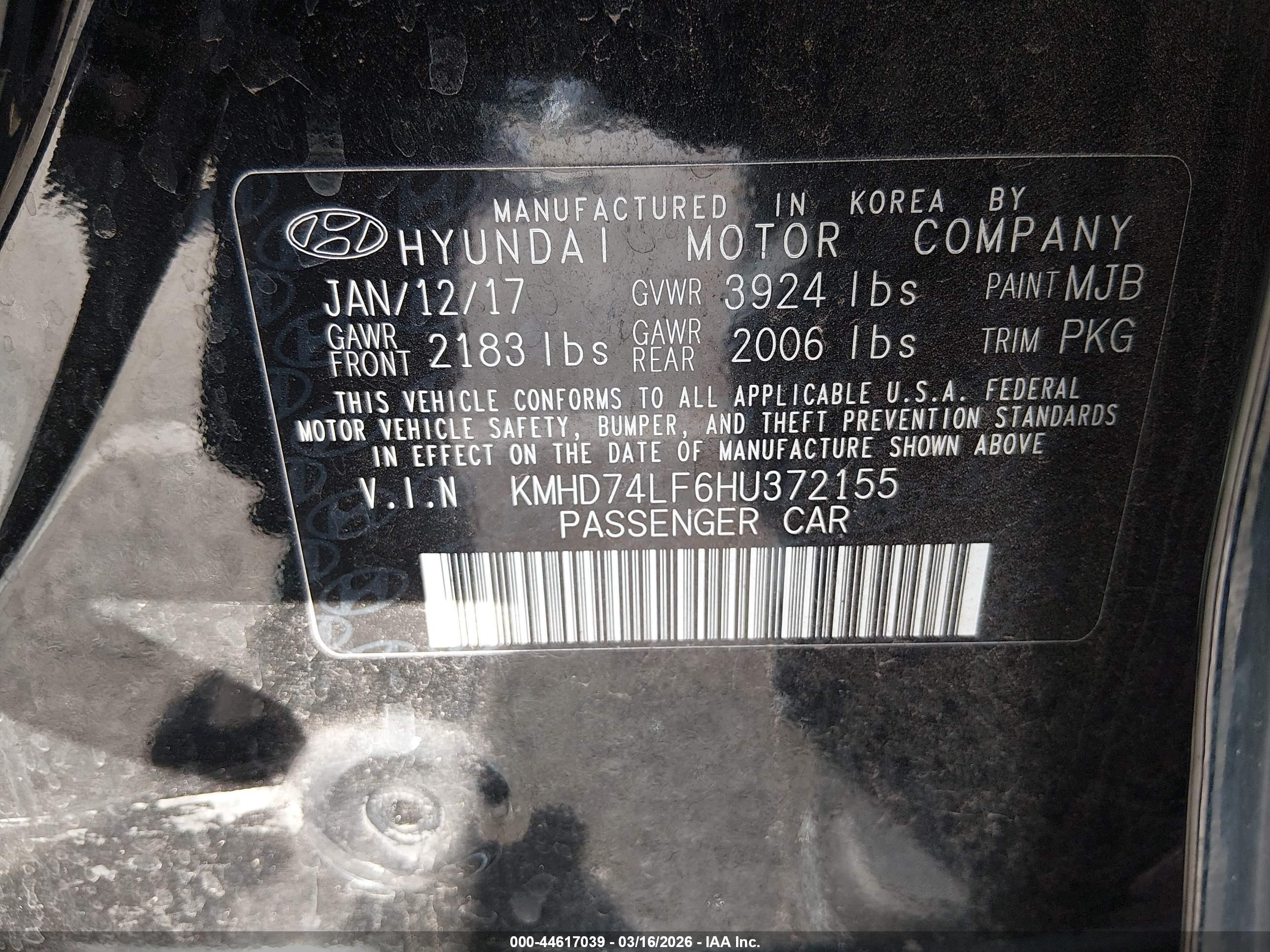 HYUNDAI ELANTRA image 9