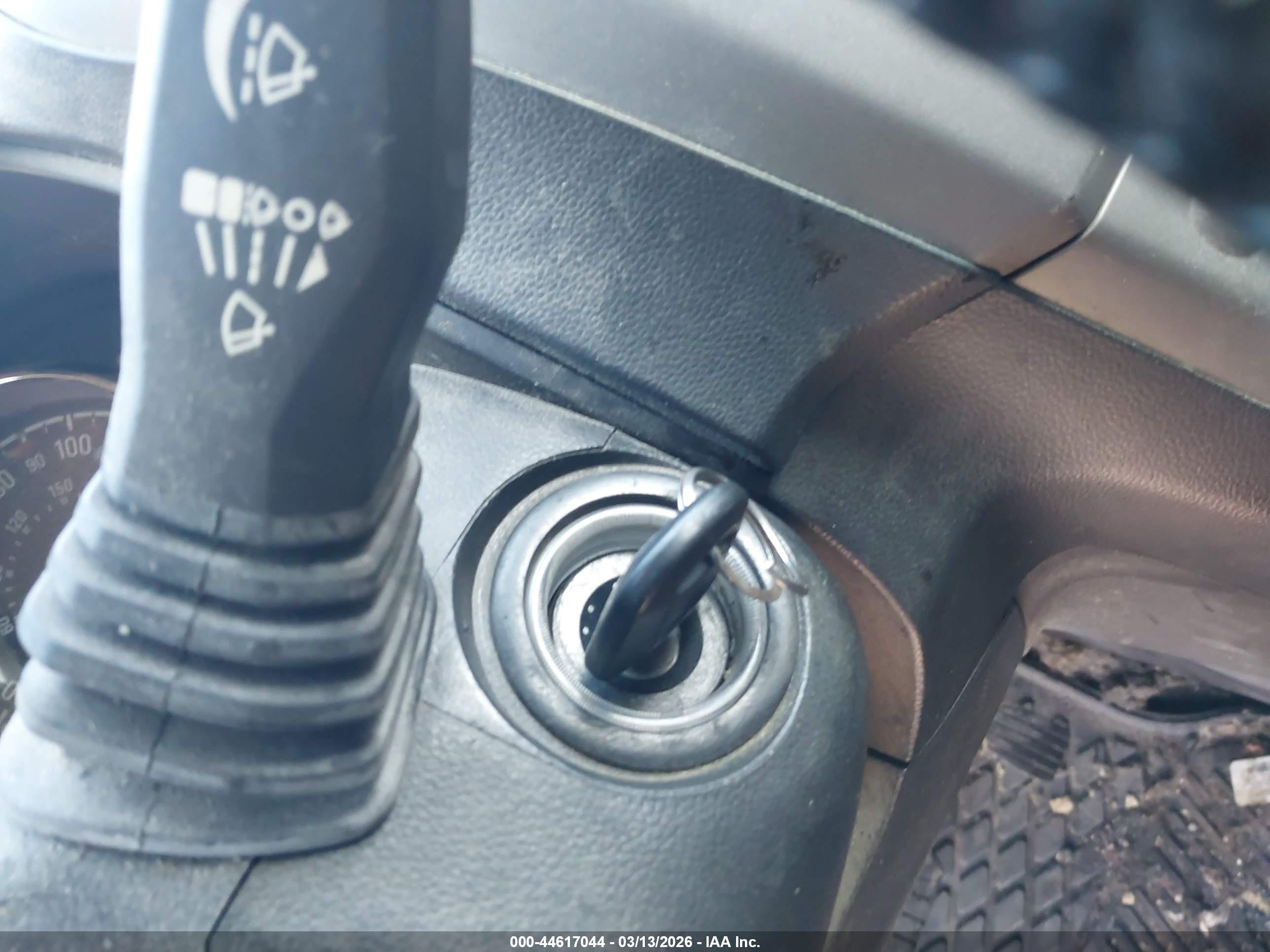 CHEVROLET CAPTIVA image 11
