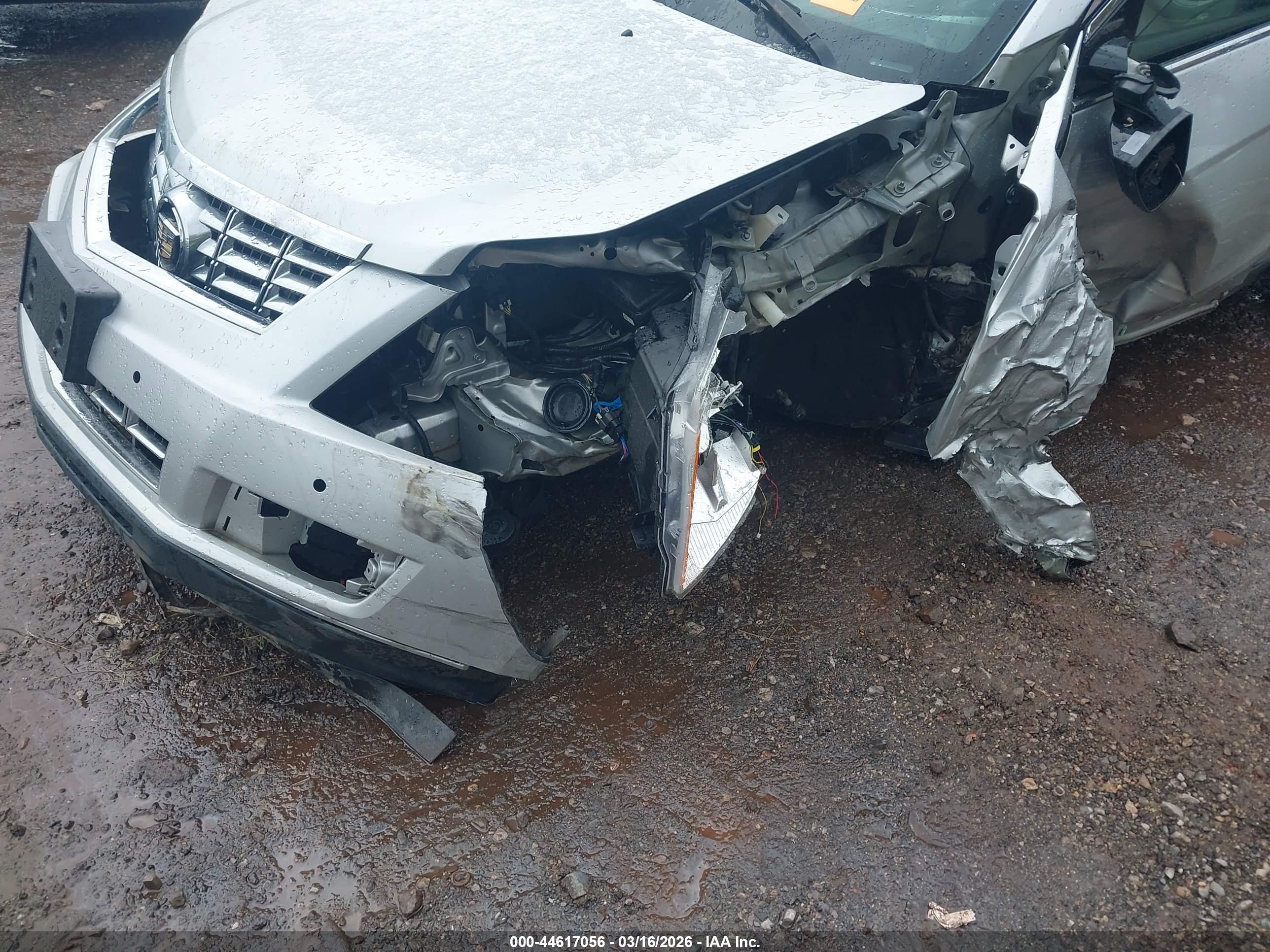 CADILLAC SRX image 6