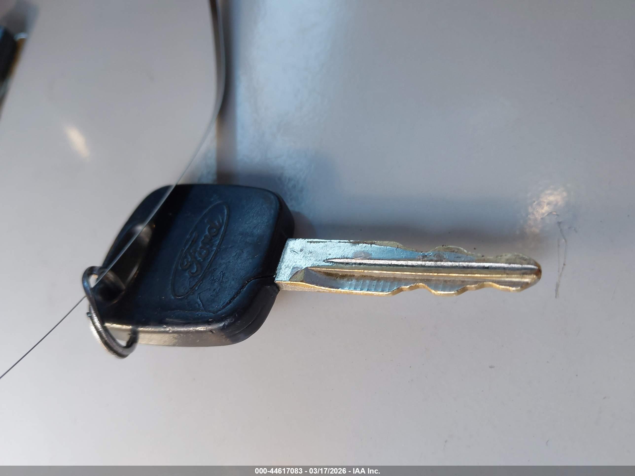 FORD F-150 image 11