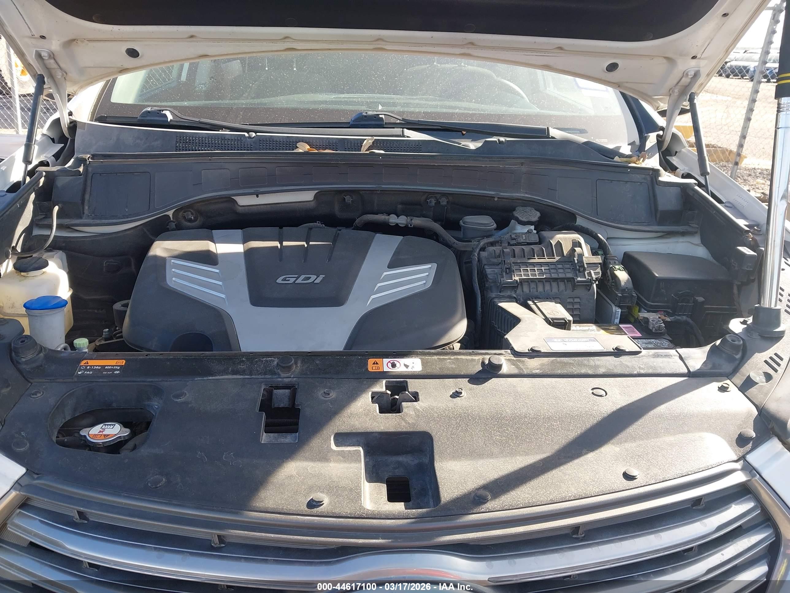 HYUNDAI SANTA image 10