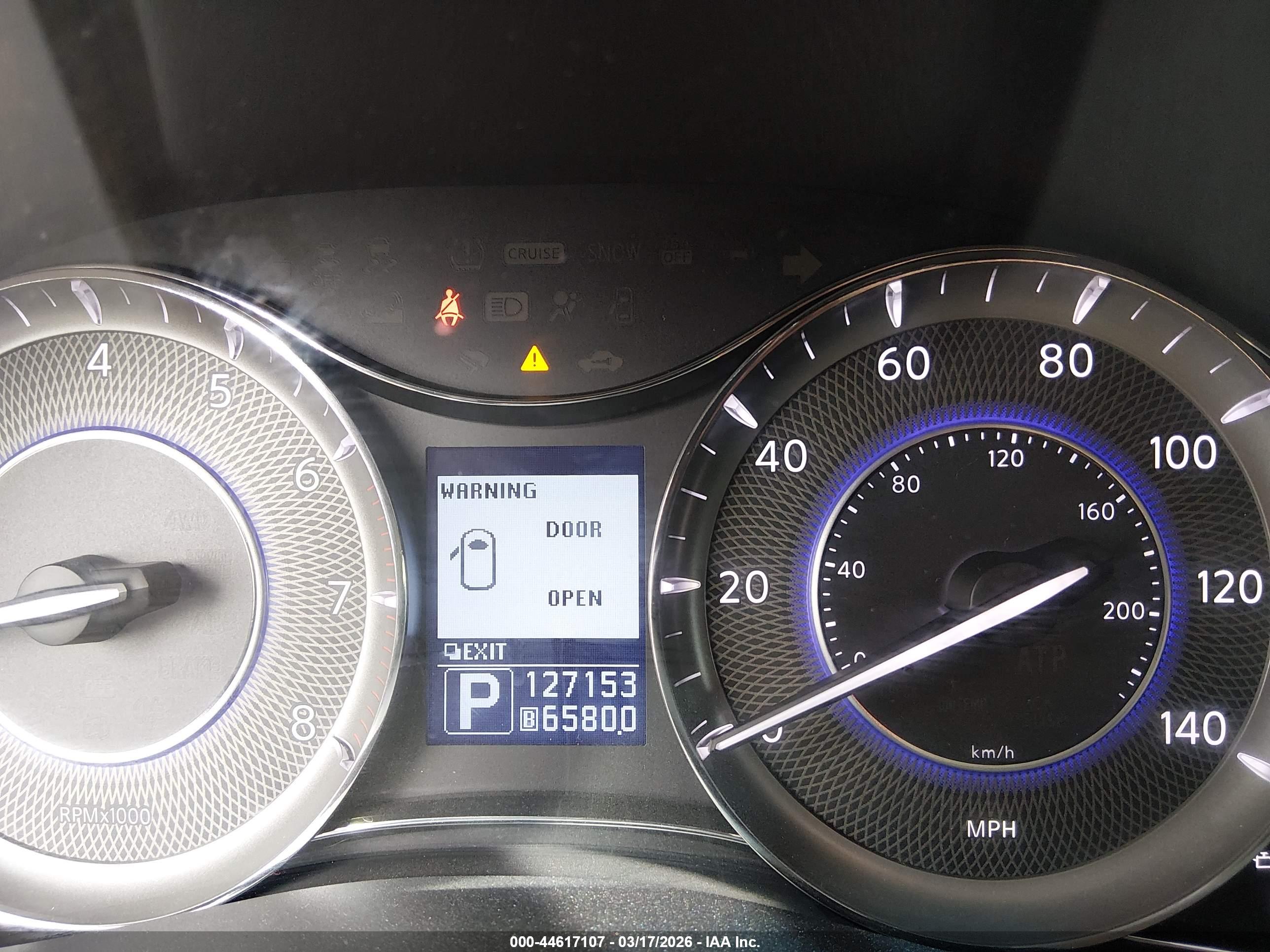 INFINITI QX56 image 7