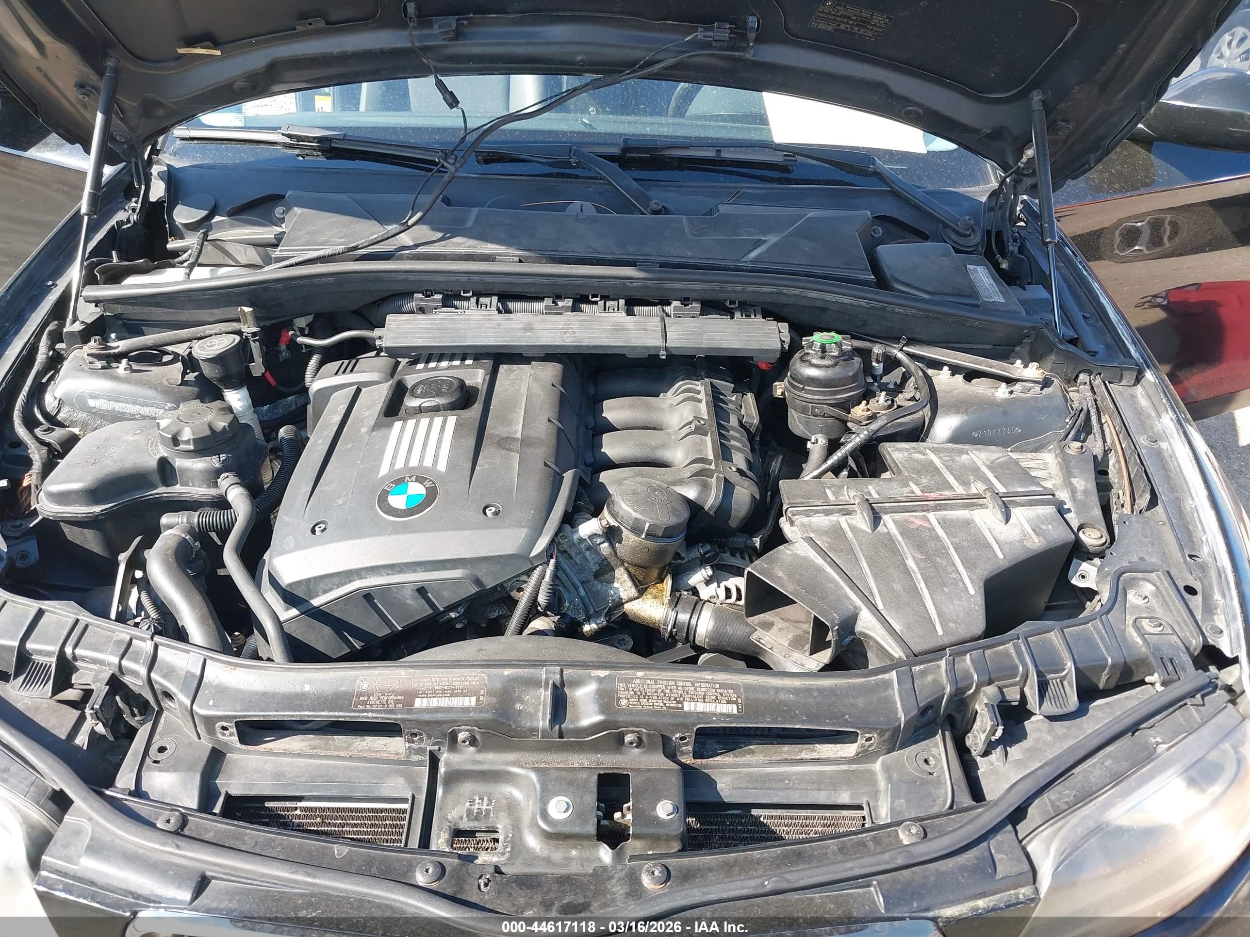BMW 128I image 10