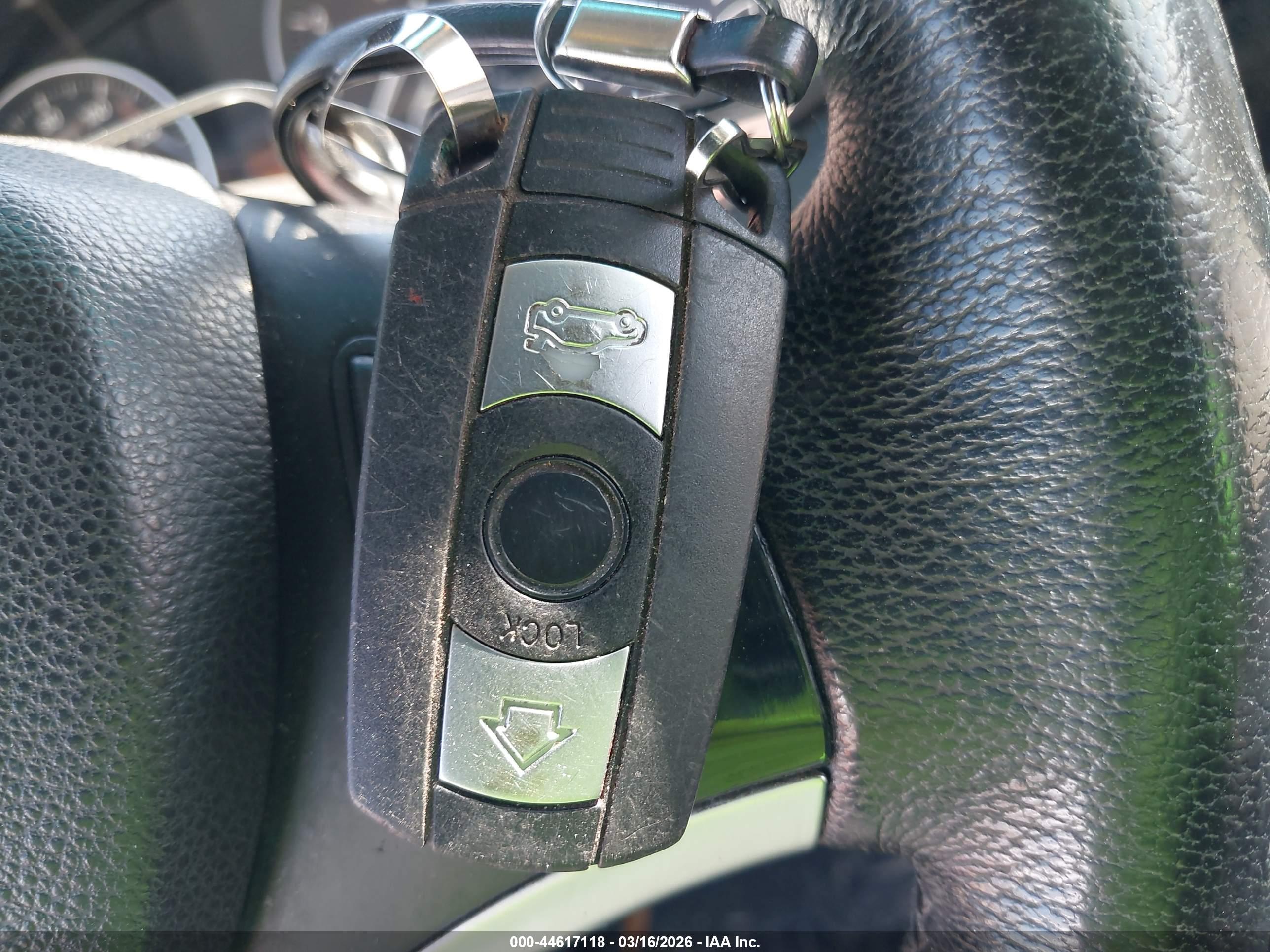 BMW 128I image 11