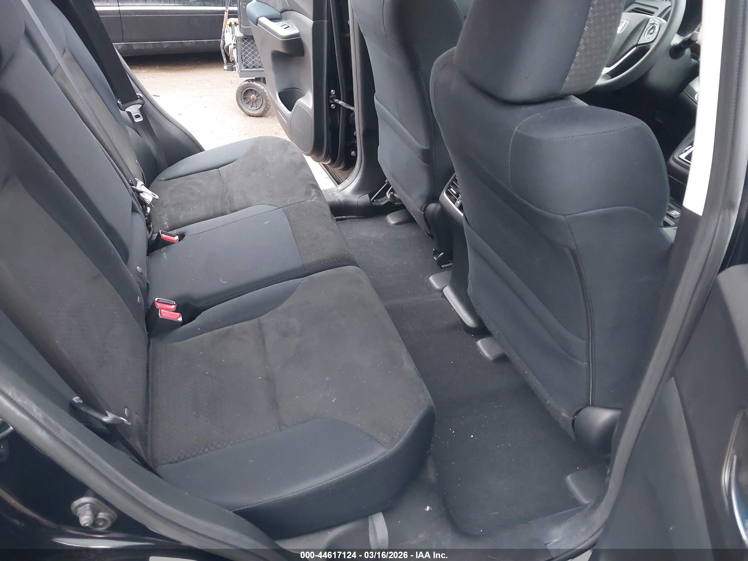 HONDA CR-V image 8
