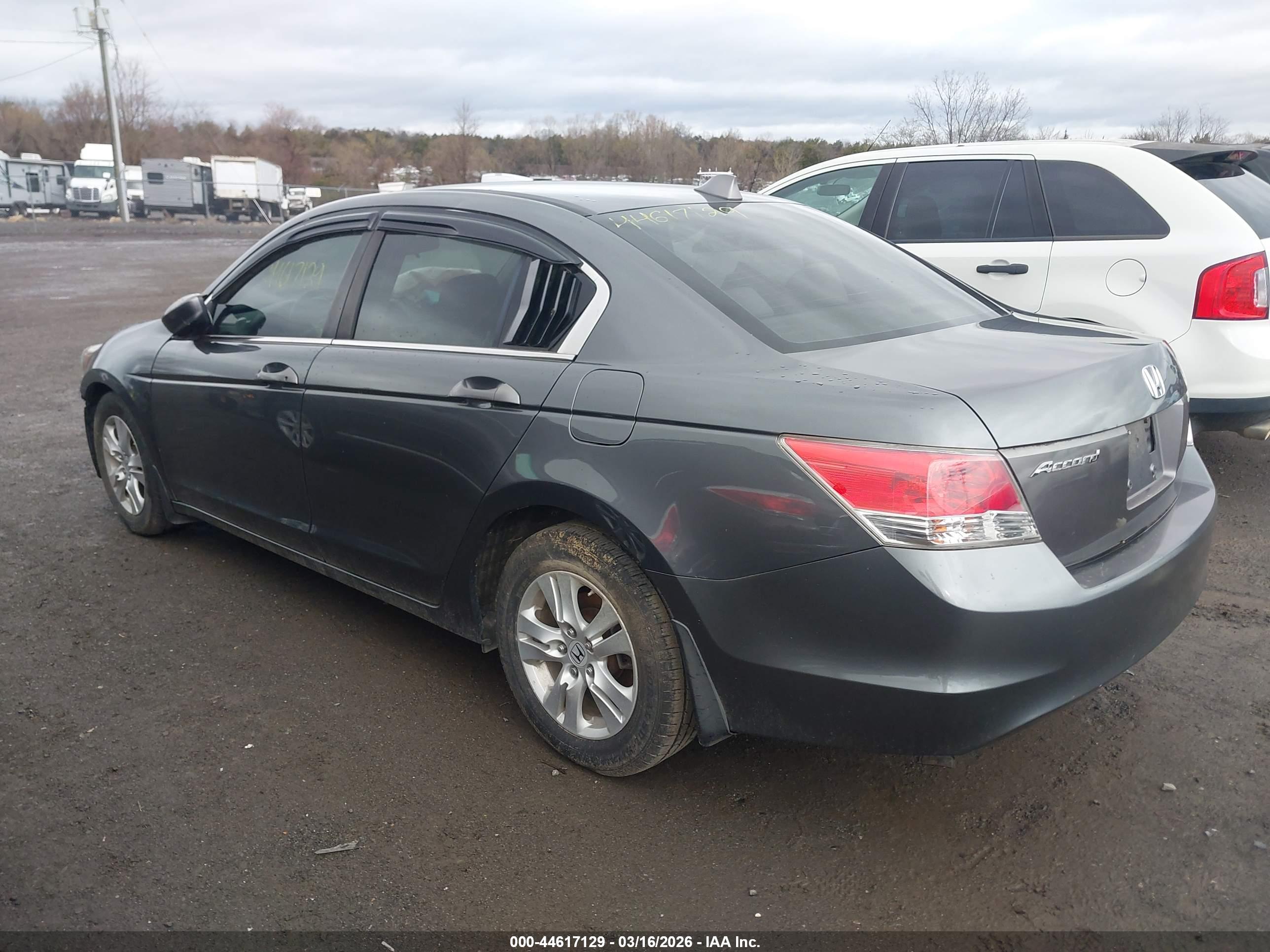 HONDA ACCORD image 3