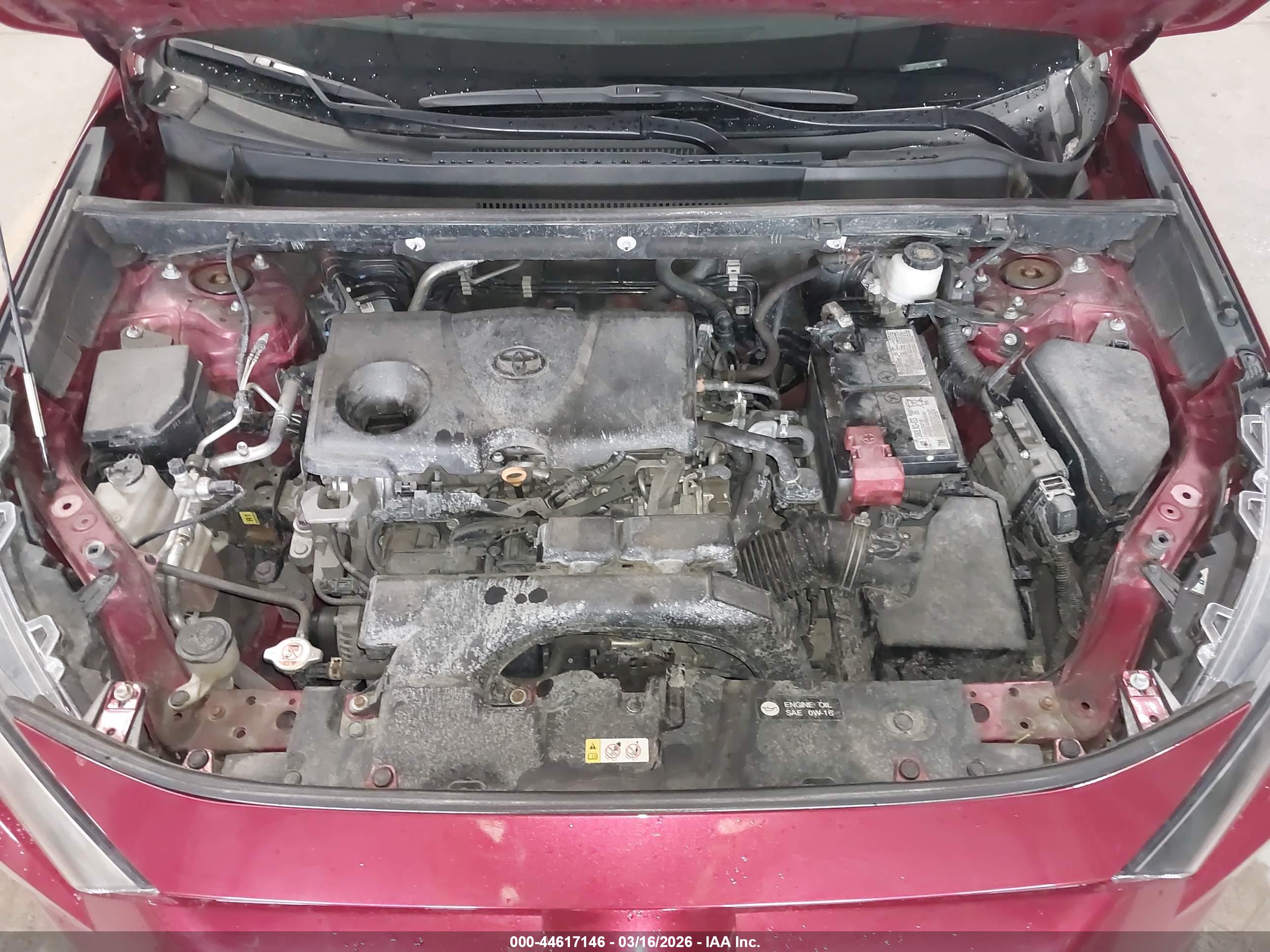 TOYOTA RAV4 image 10