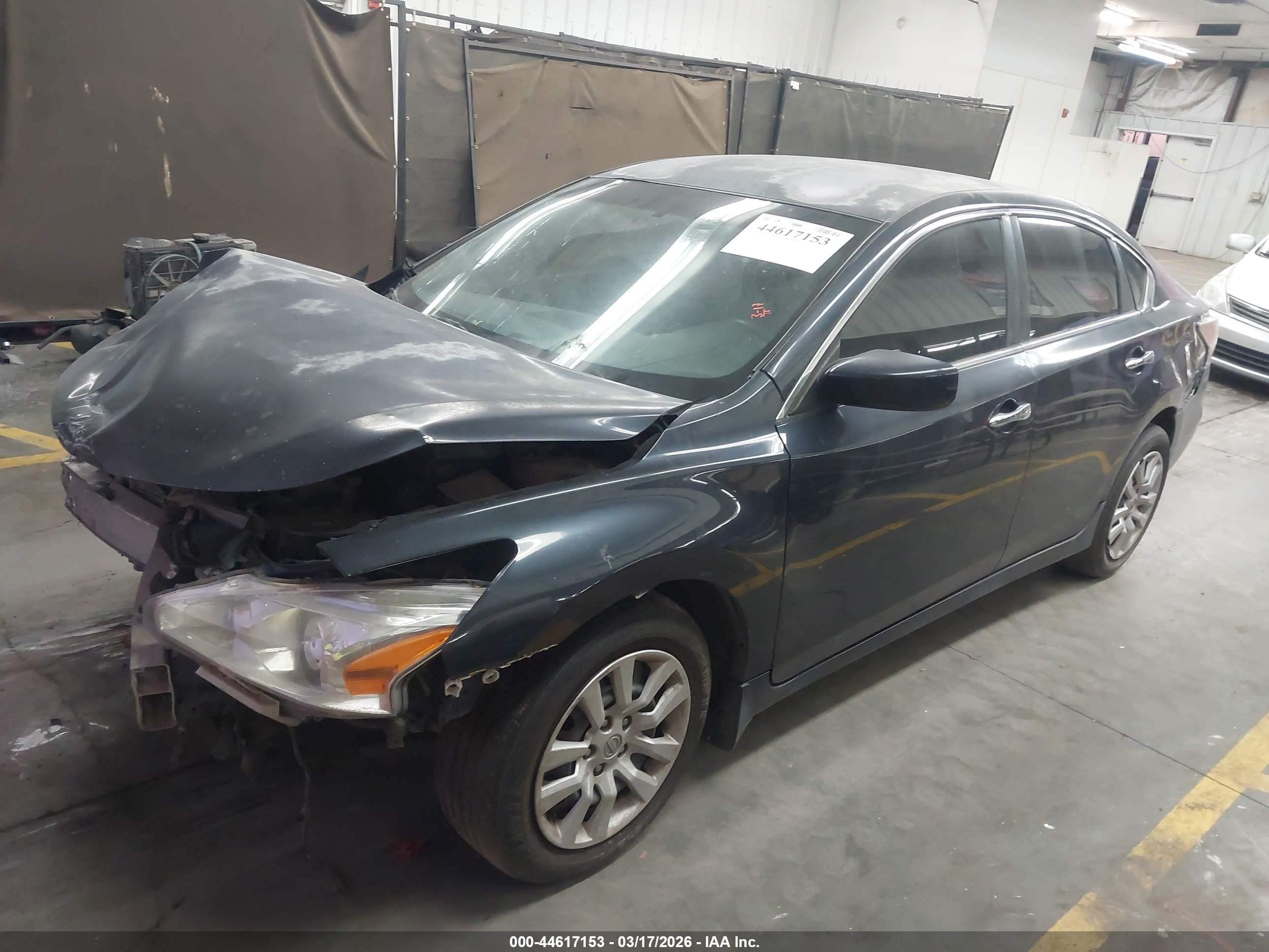 NISSAN ALTIMA image 2