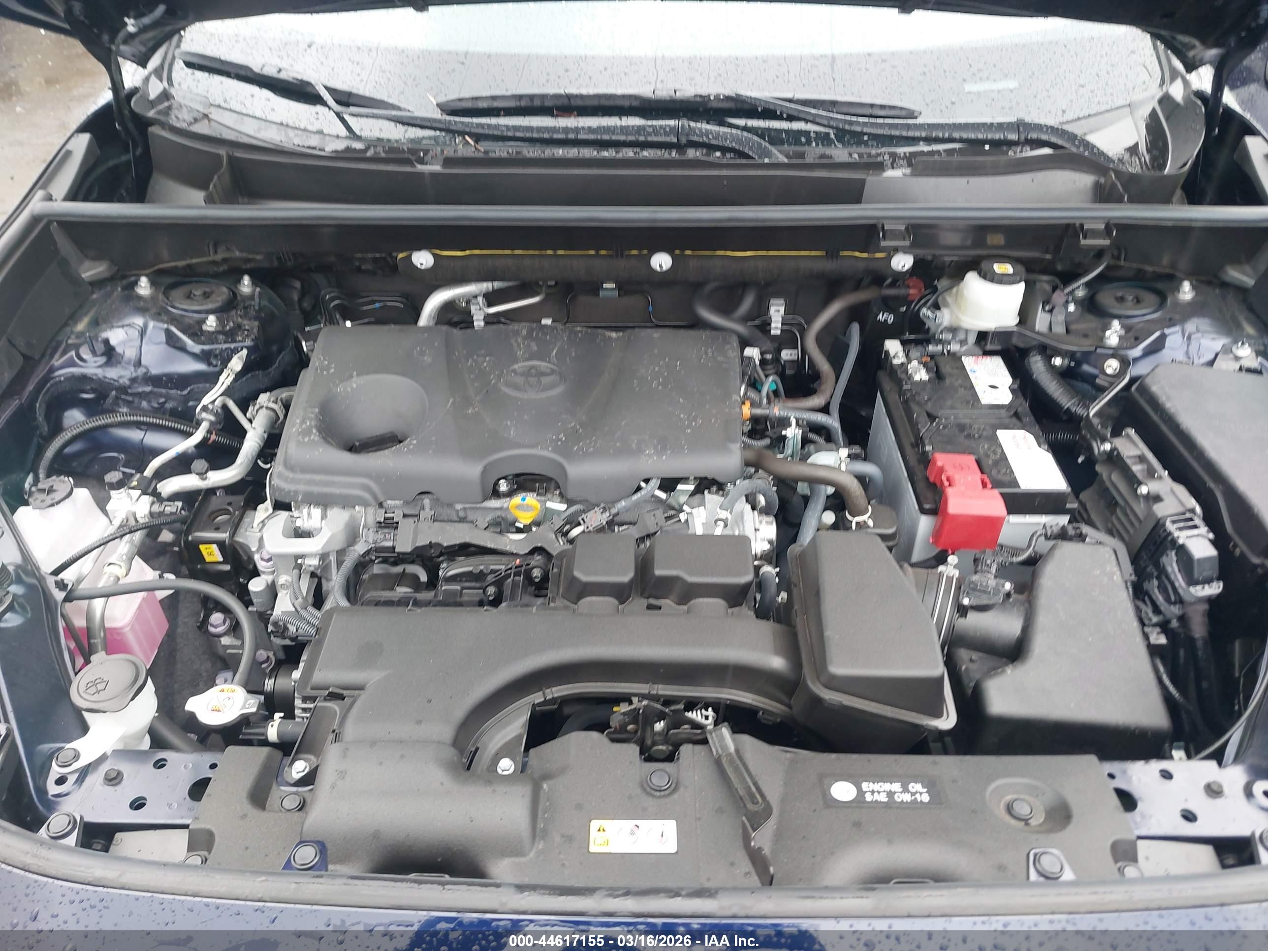 TOYOTA RAV4 image 10