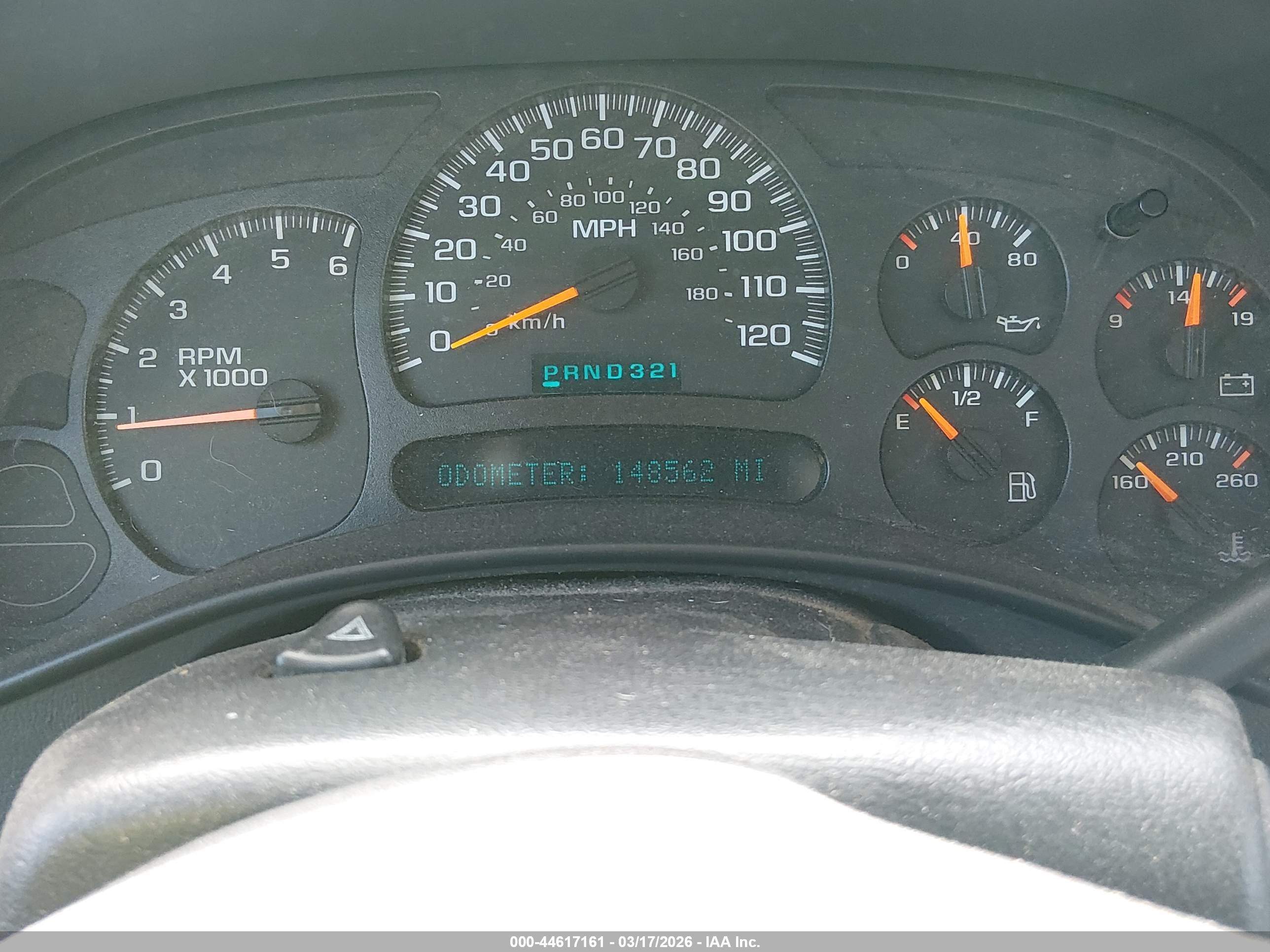 CHEVROLET SILVERADO image 7