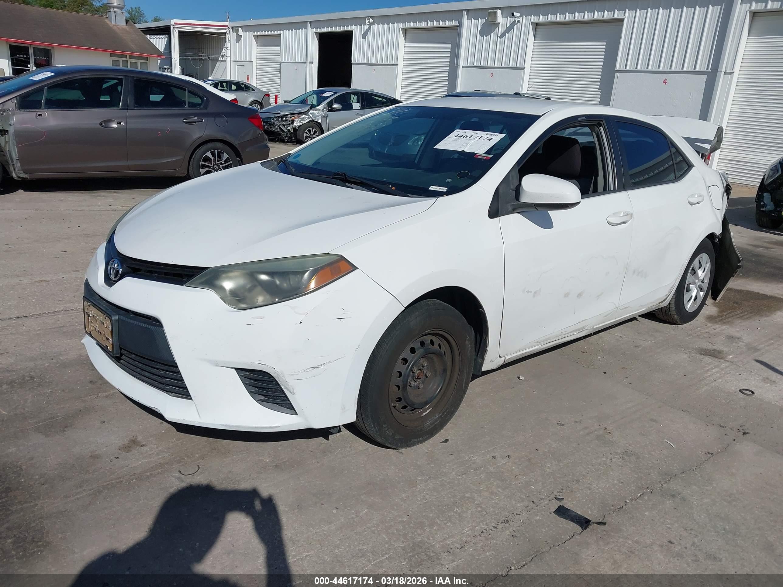 TOYOTA COROLLA image 2