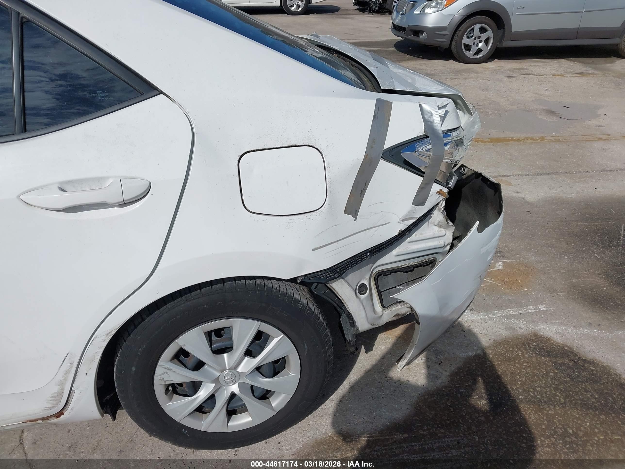 TOYOTA COROLLA image 6