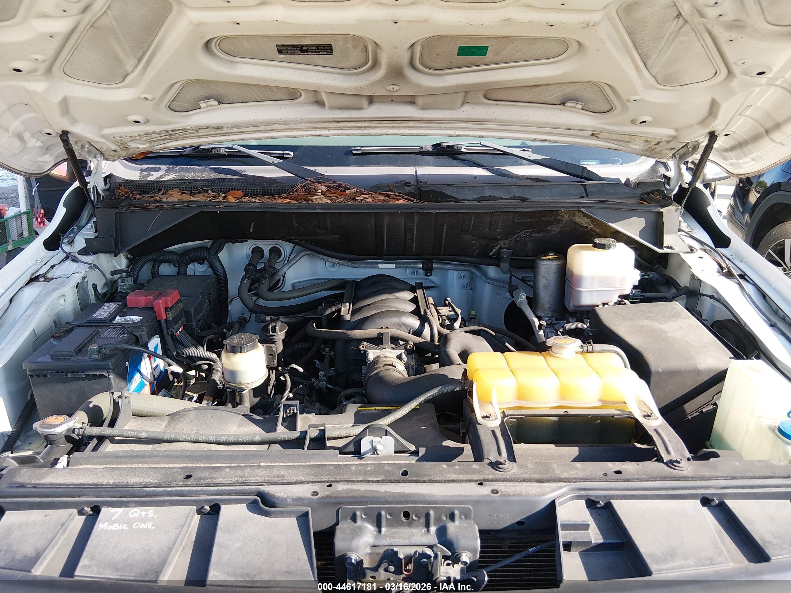 NISSAN NV image 10